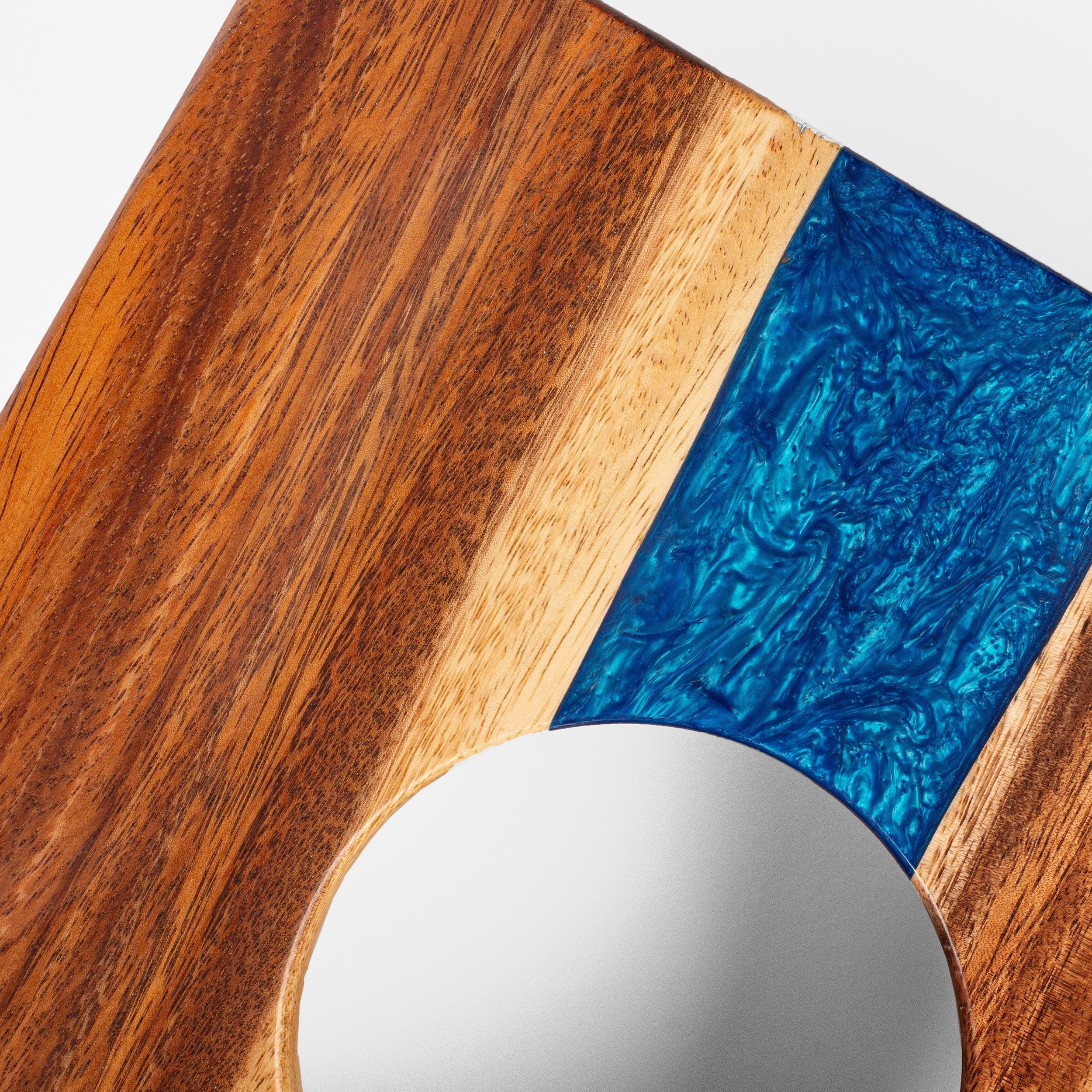 1ft x 2ft Resin & Wood Travel Cornhole Set | Live Edge River Collection - Image 18