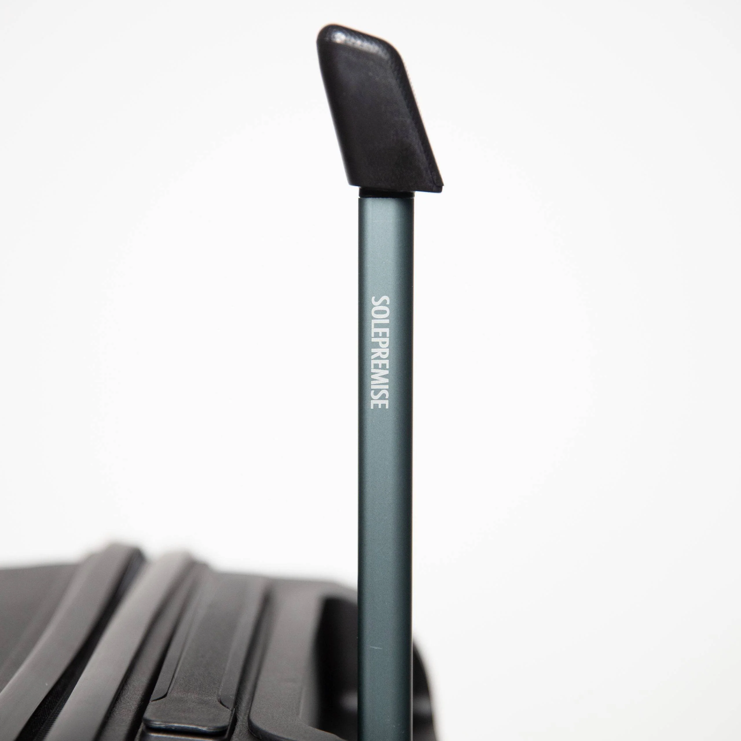 20-inch Black Carry-on Suitcase with TSA Lock - Image 7