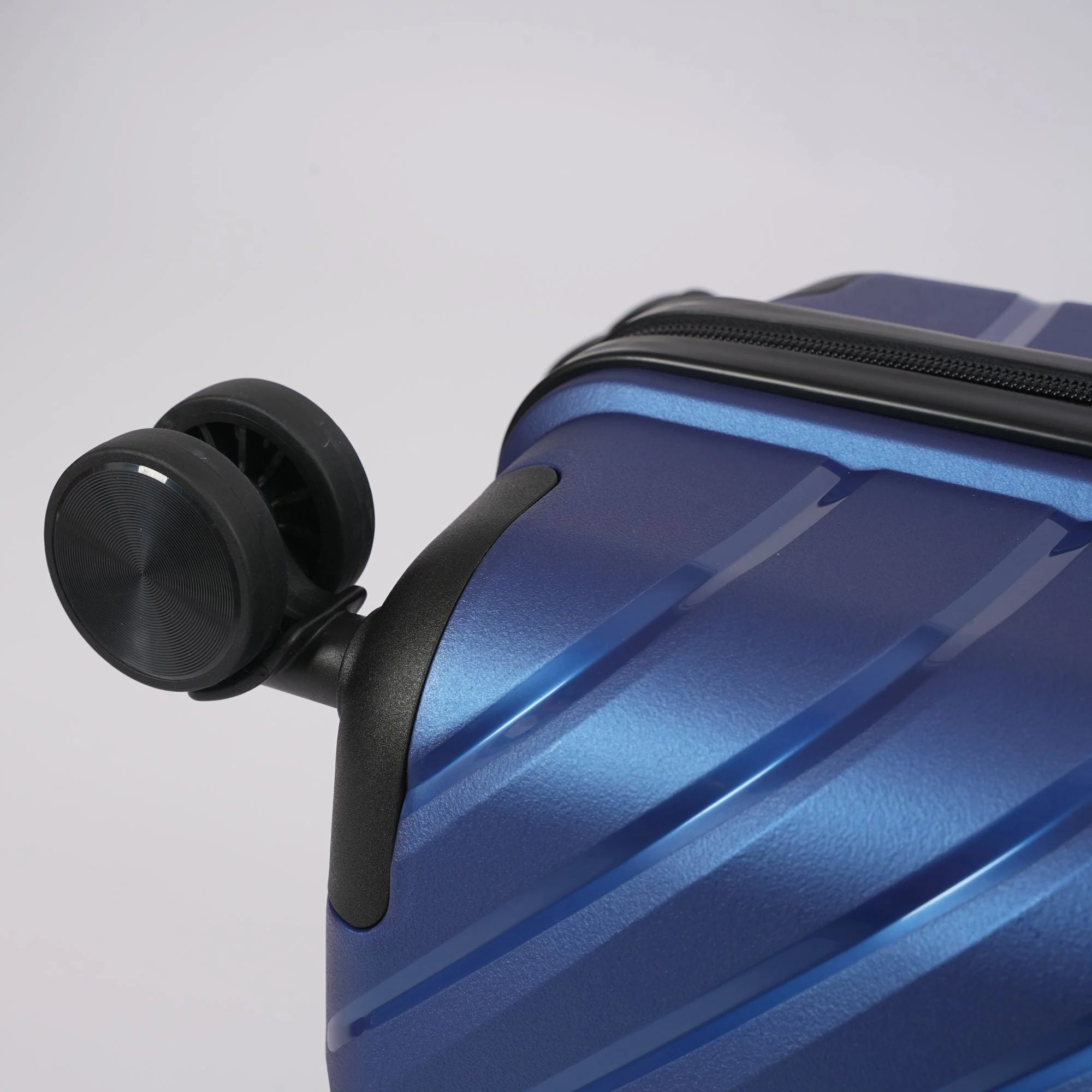 20-inch Blue Carry-On Hardcase Roller Luggage with 360° Wheels - Image 7