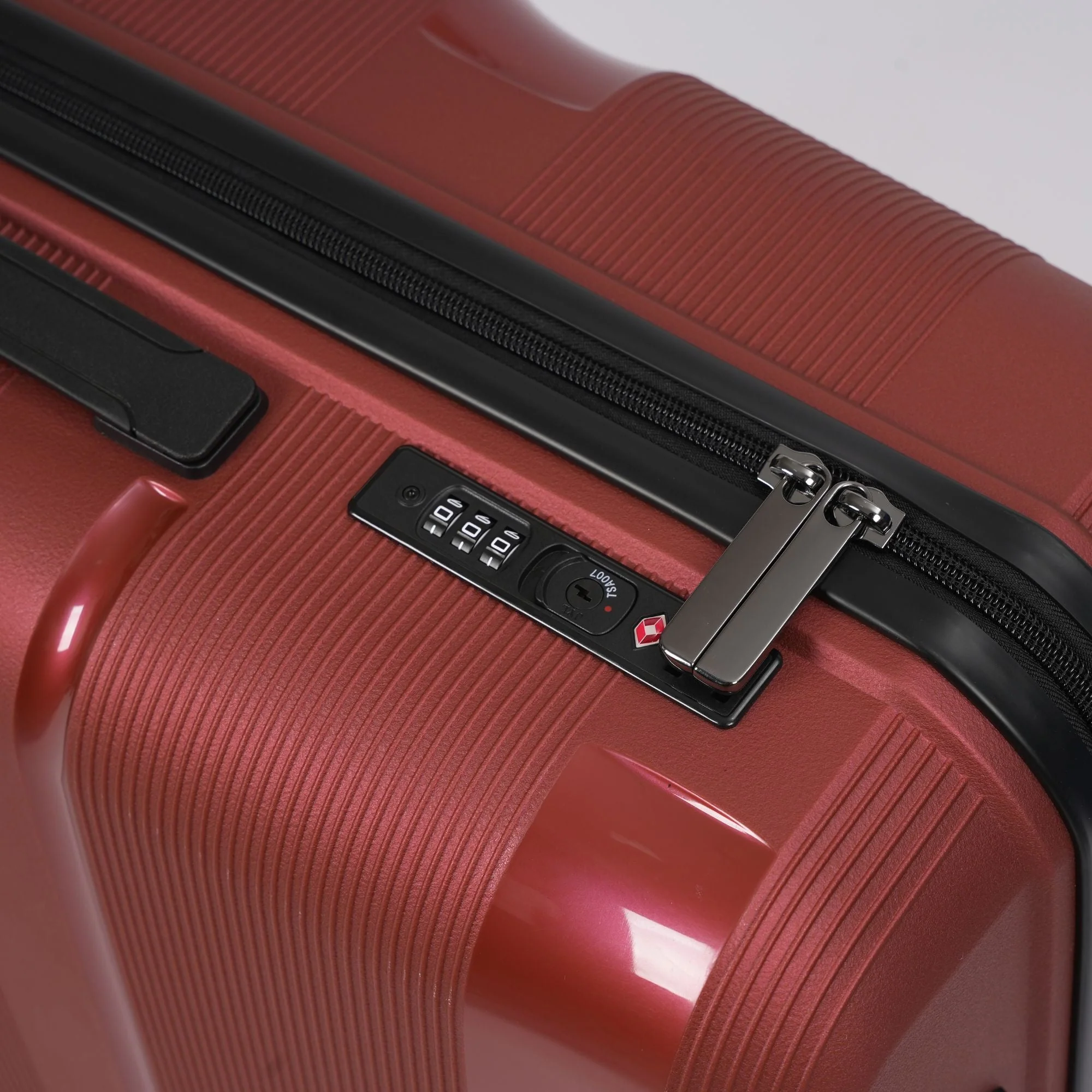 20-inch Red Carry-On Hardcase Roller Luggage with 360° Wheels - Image 3
