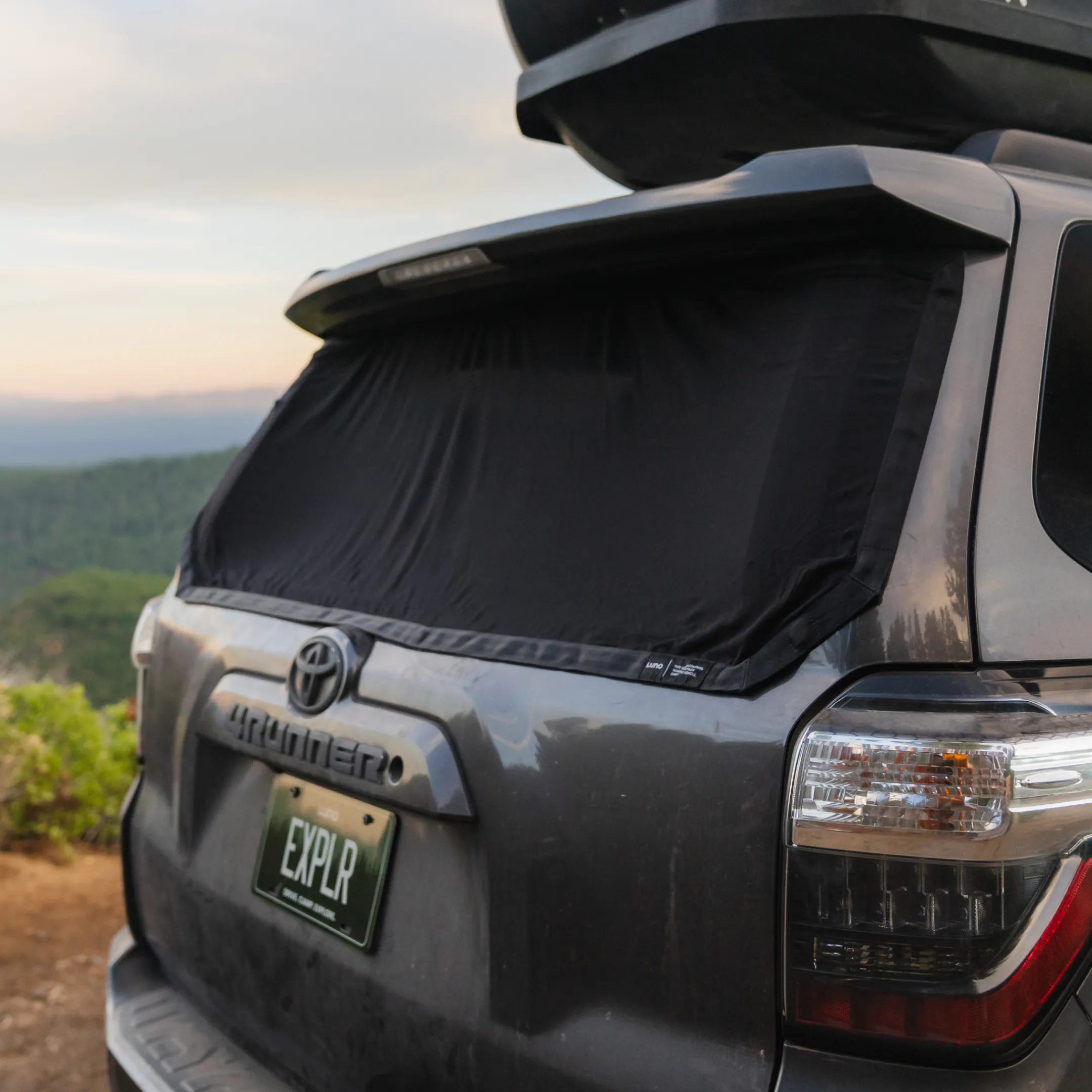 4Runner Trunk Window Screen - Image 3