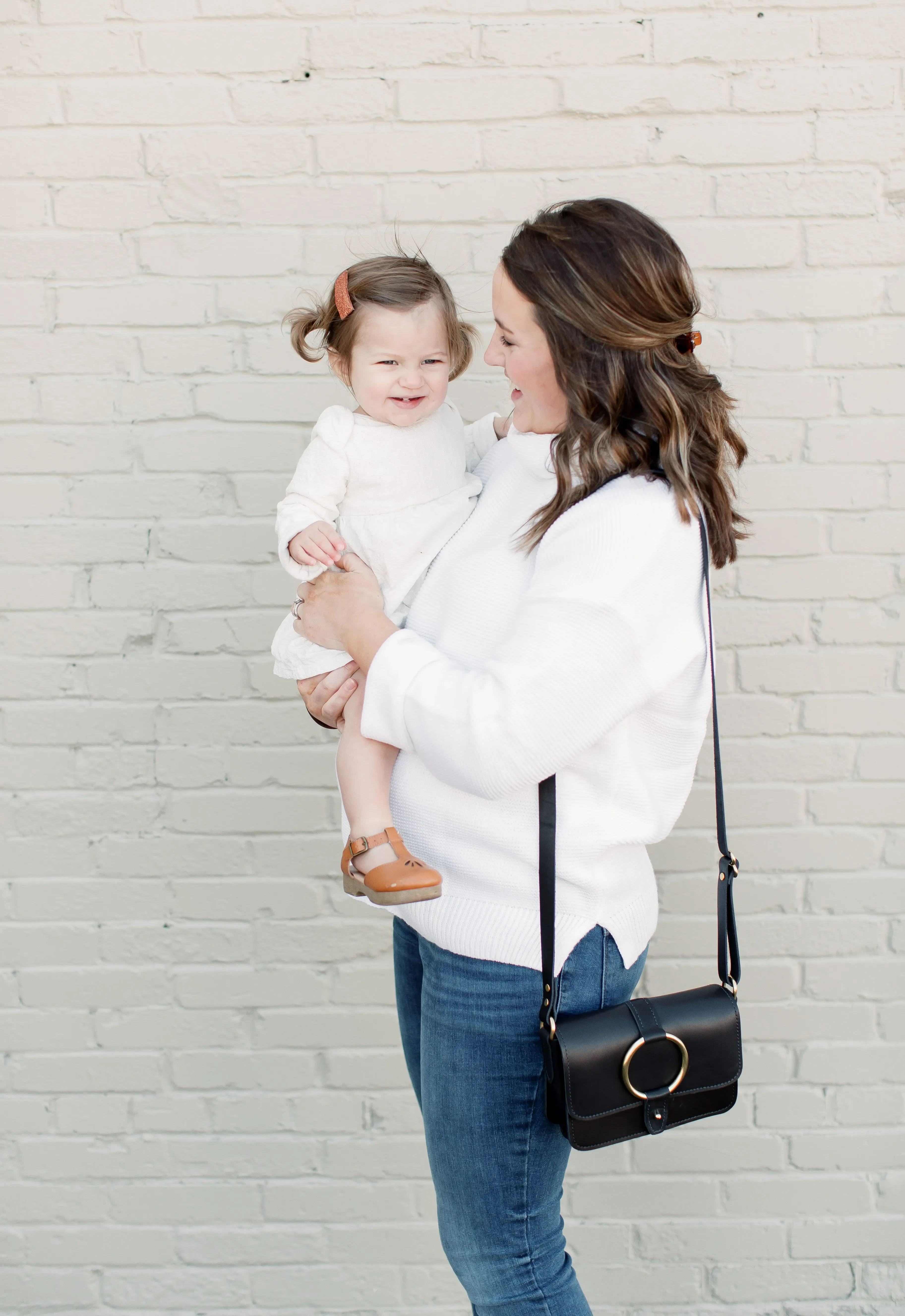 5-Pocket Crossbody Bag - Image 9