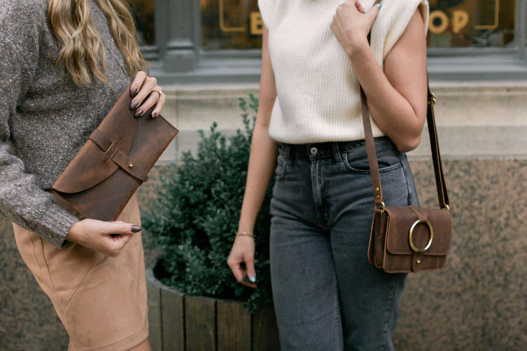 5th Avenue Clutch - Image 7