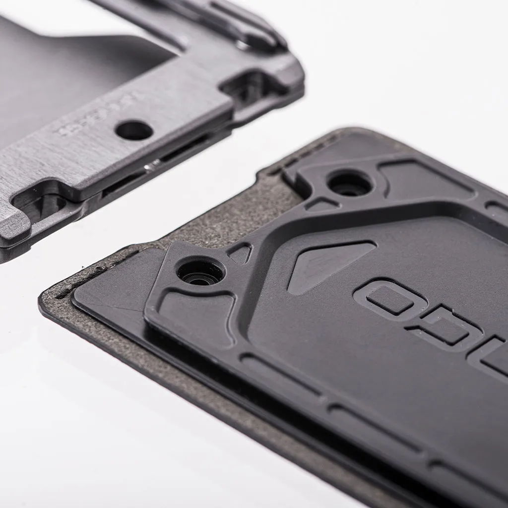A10 Pull Pocket Adapter Wallet - Image 30