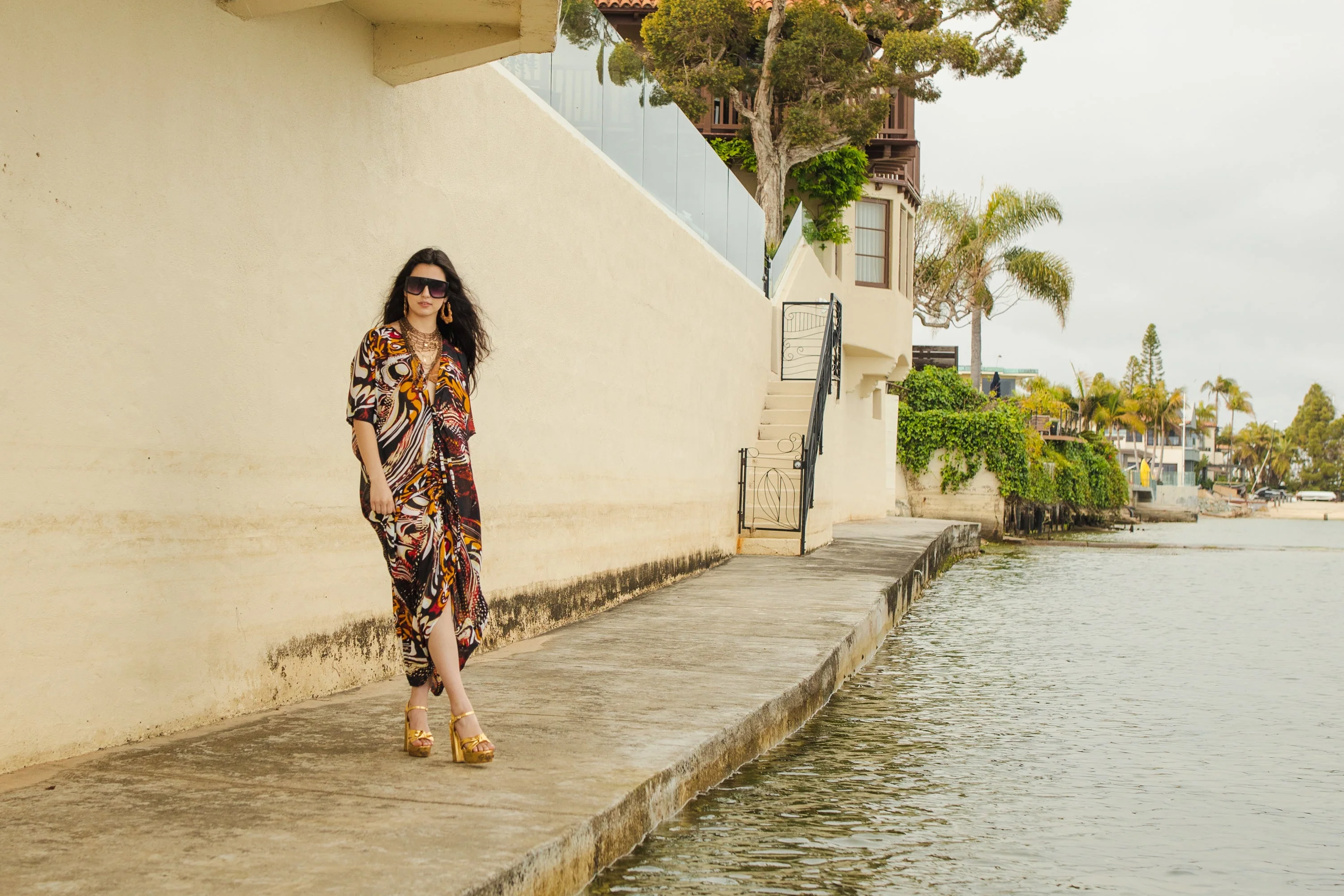 Actius Caftan Kaftan Dress in Rouge - Image 3