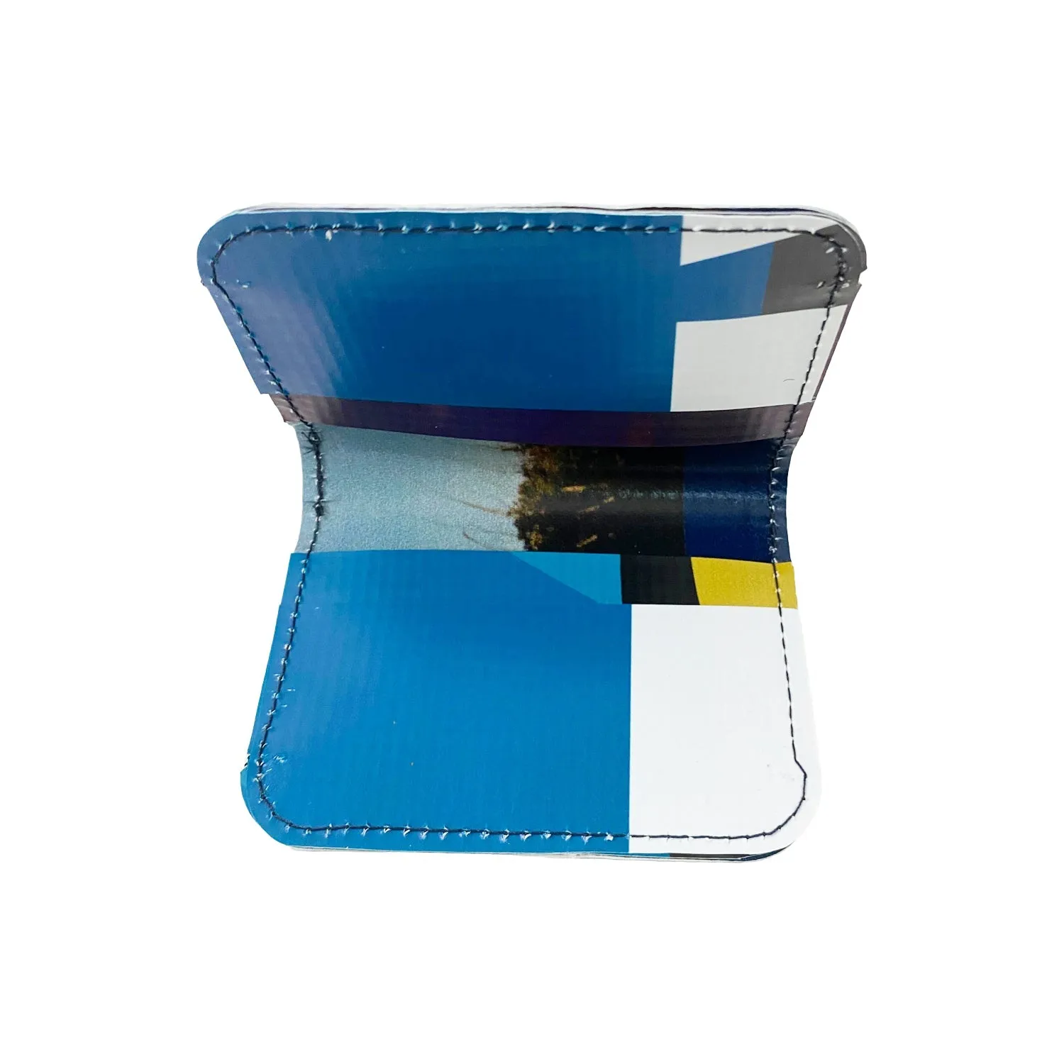 Bailey- Sleek Bi-fold Wallet - Image 5