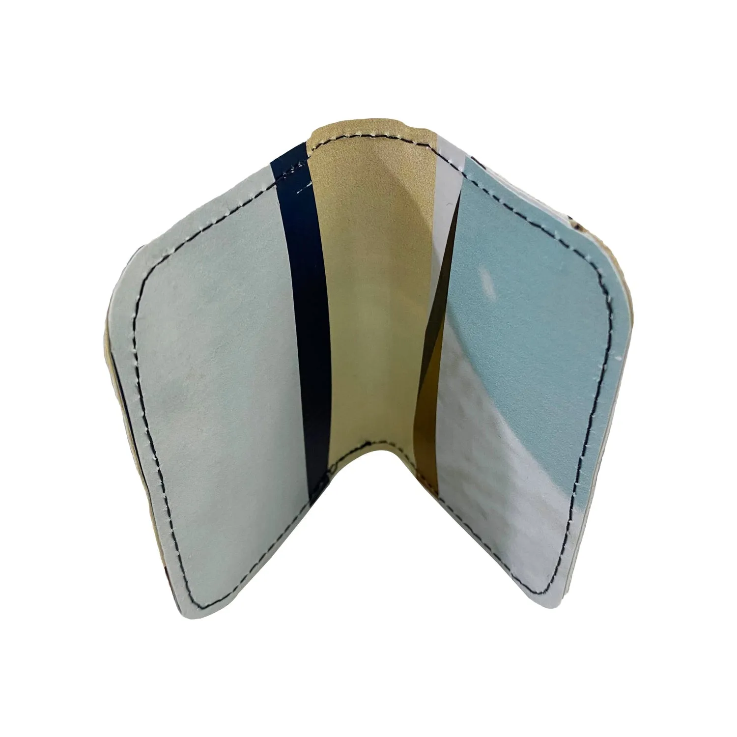 Bailey- Sleek Bi-fold Wallet - Image 8