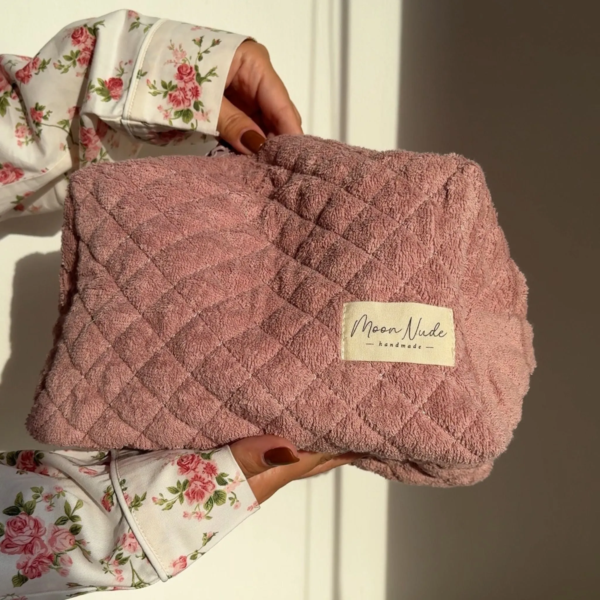 Blush Large Makeup Bag - Image 5