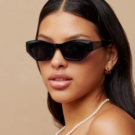 Cat Eye Sunglasses - Black - Image 6