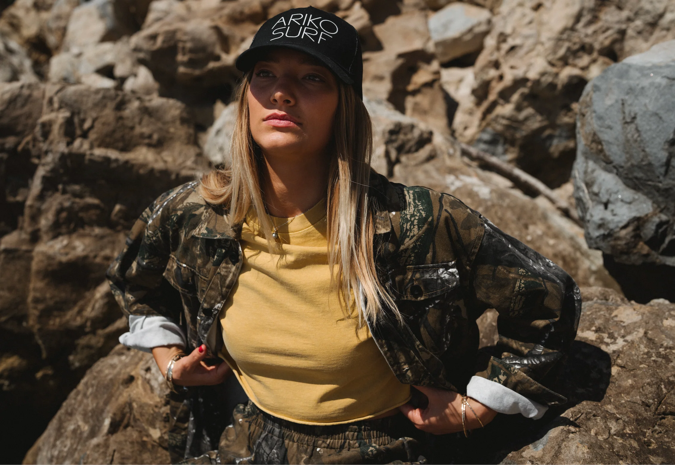 Bucky Camo Split Hem Shirt Jacket - Image 7