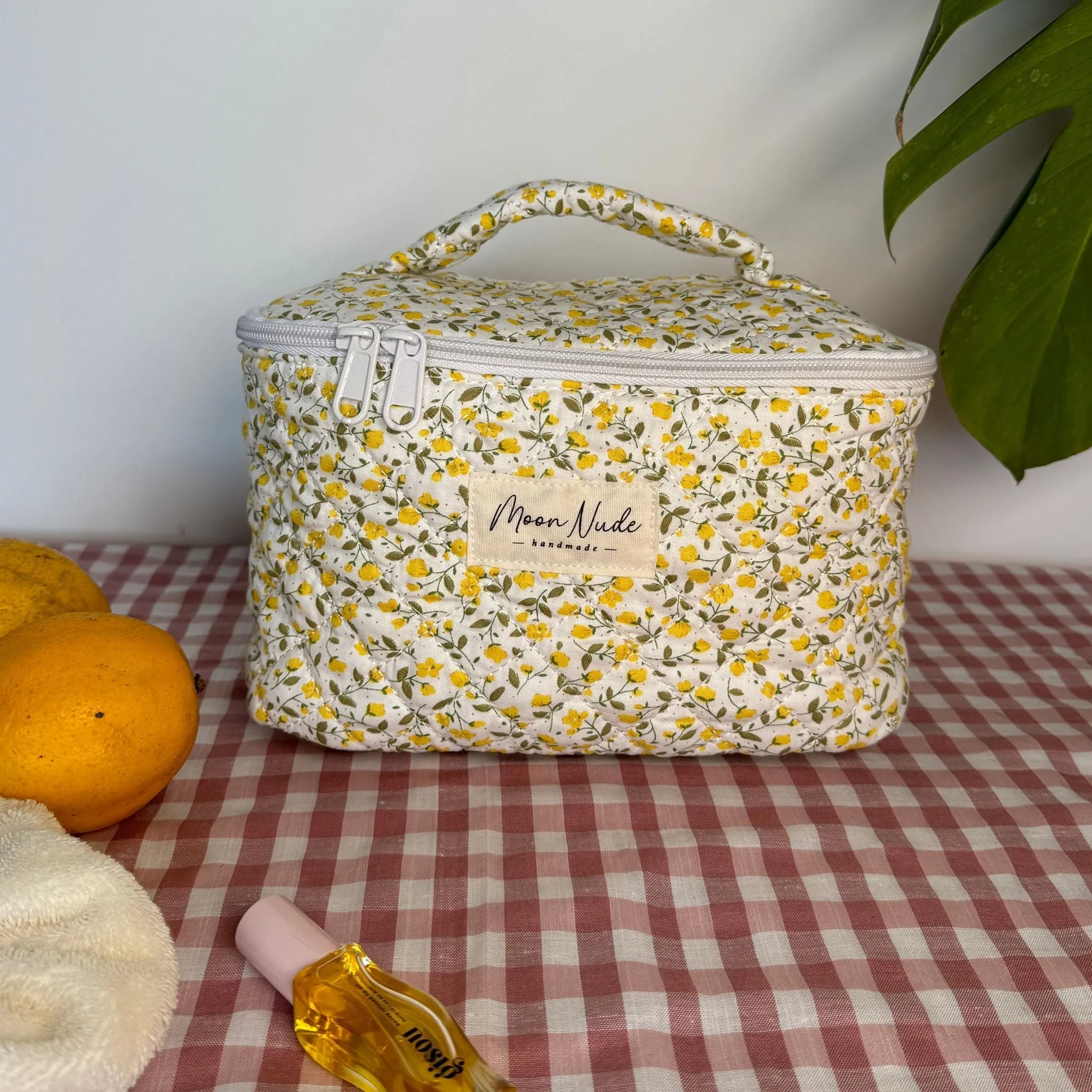 Buttercup Vanity Bag - Image 2