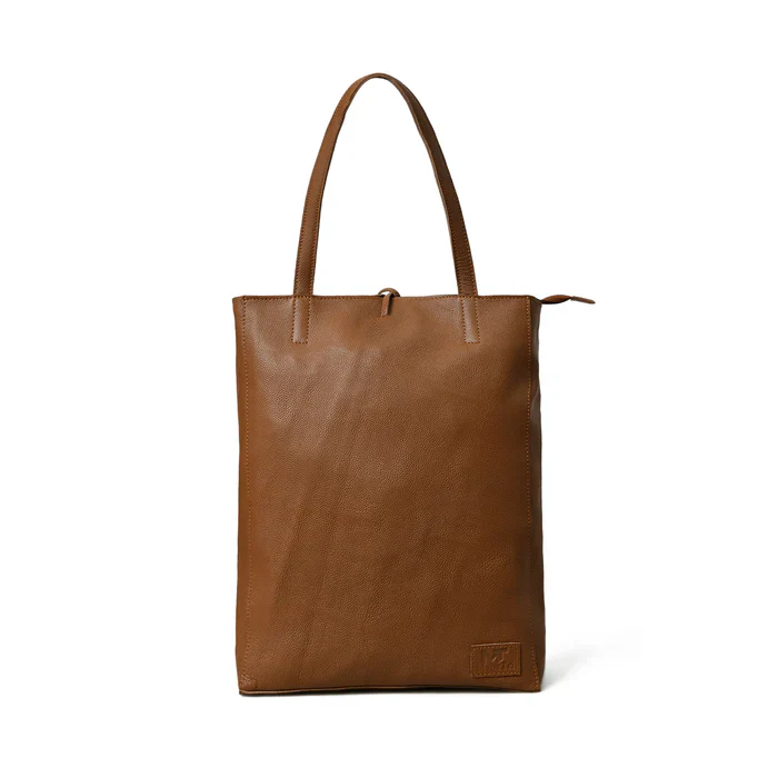 Café Chic Women's Leather Tote Bag - Image 4