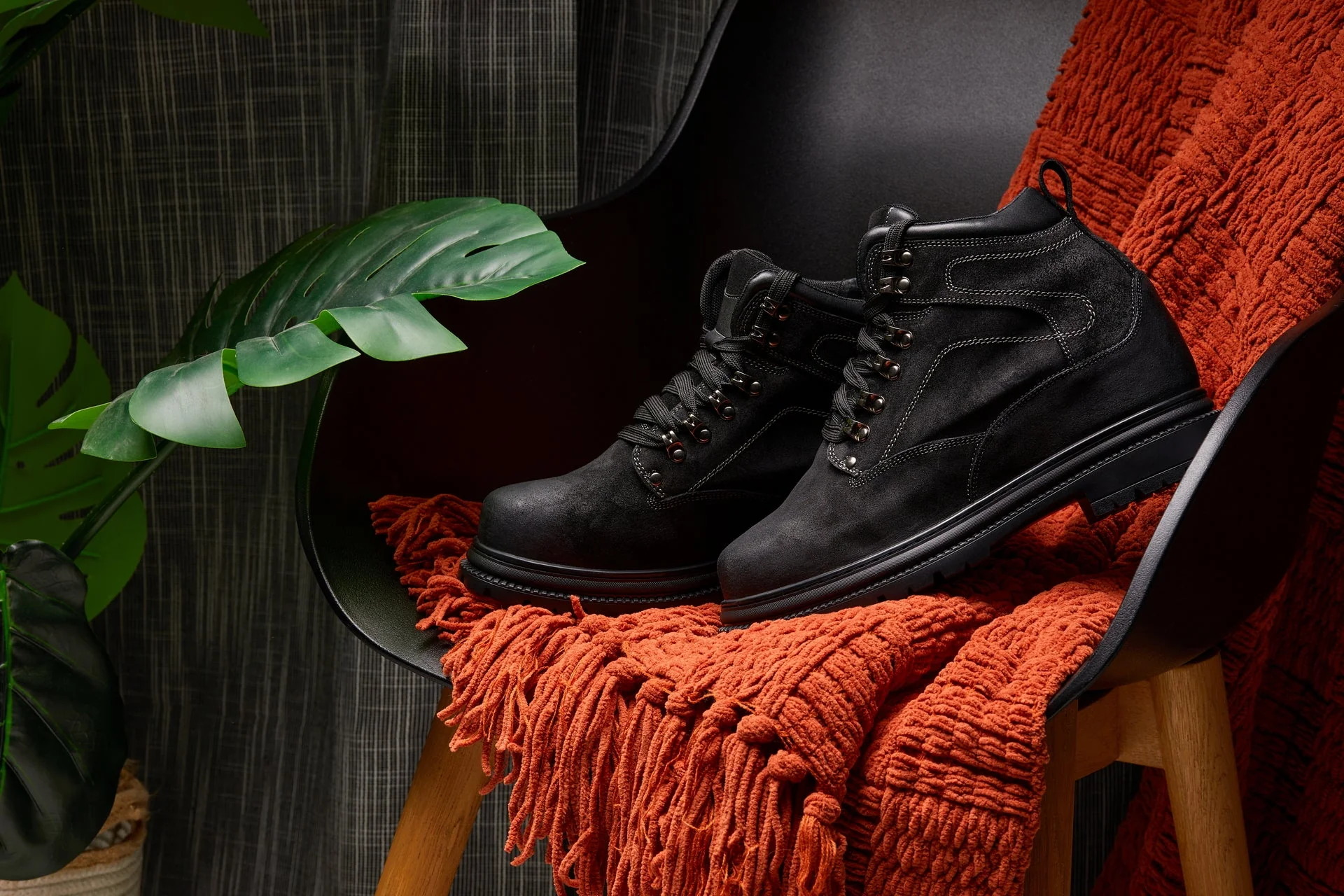 K881802 - 5.2" Taller Black Nubuck Height-Increasing Men's Boots - Image 7