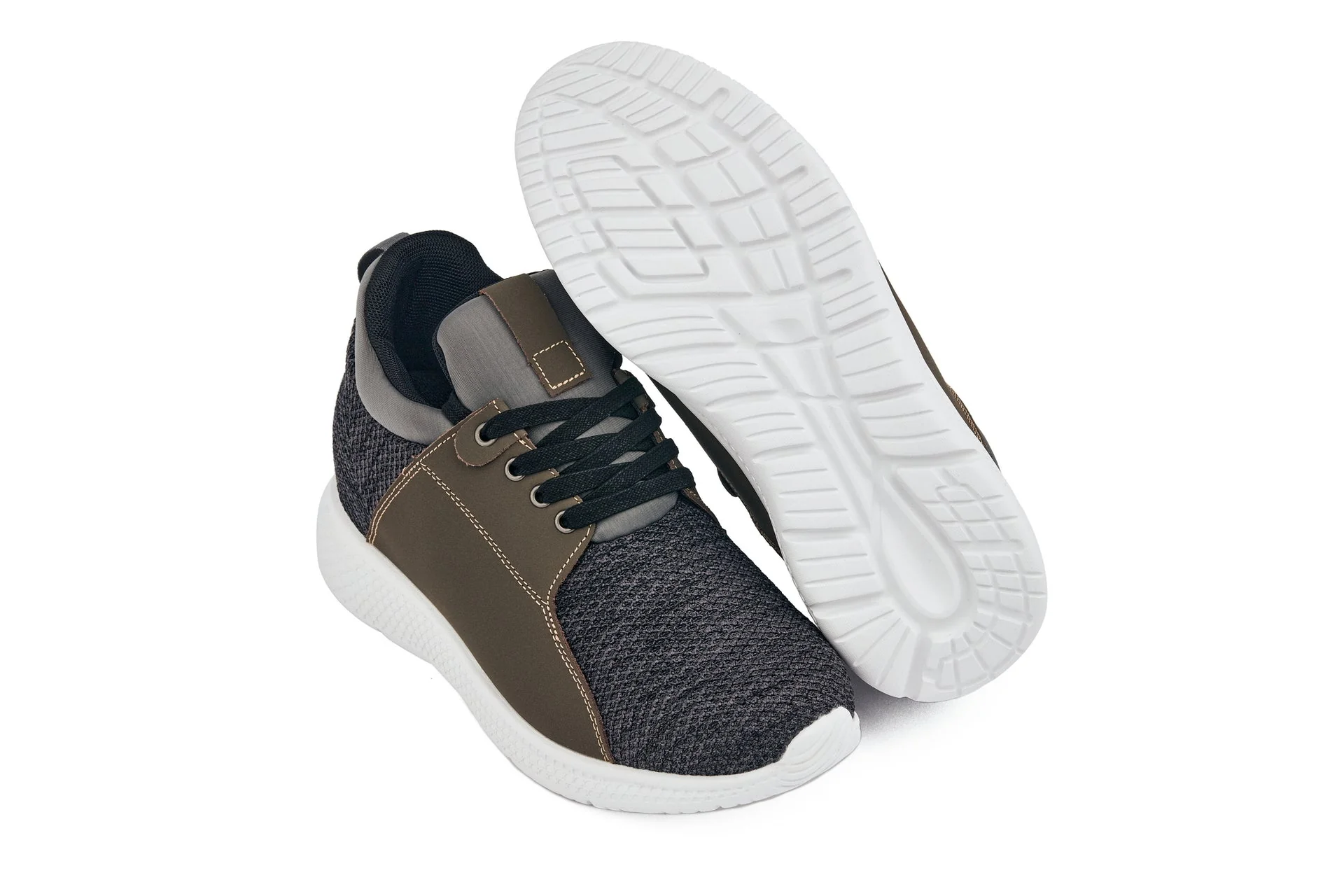 H71923 - CALTO 3.2-Inch Taller Charcoal Men's Elevator Men's Sneakers - Image 5