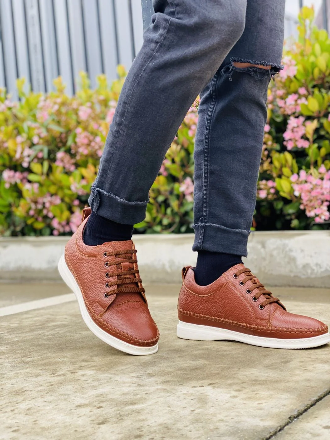 S4313 - Casual 3 Inch Leather Elevator Men's Sneakers - Brown - Image 6