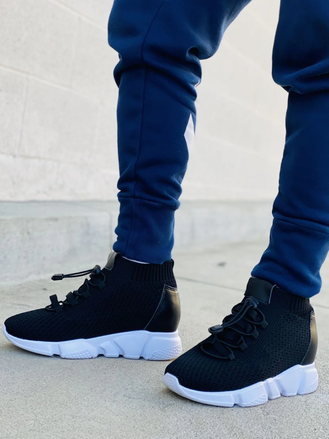 H1721 - 3.2 Inches Taller (Black) - Ultra Lightweight Men's Sneakers - Image 6