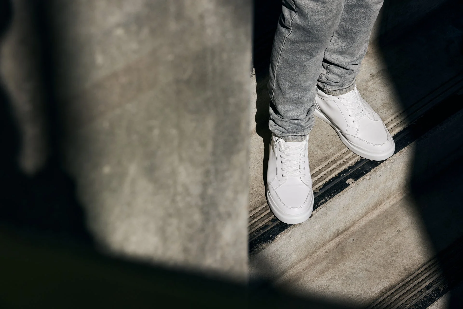 J1561 - 2.6 Inches Taller (White/Grey) - Men's Shoes - Image 8