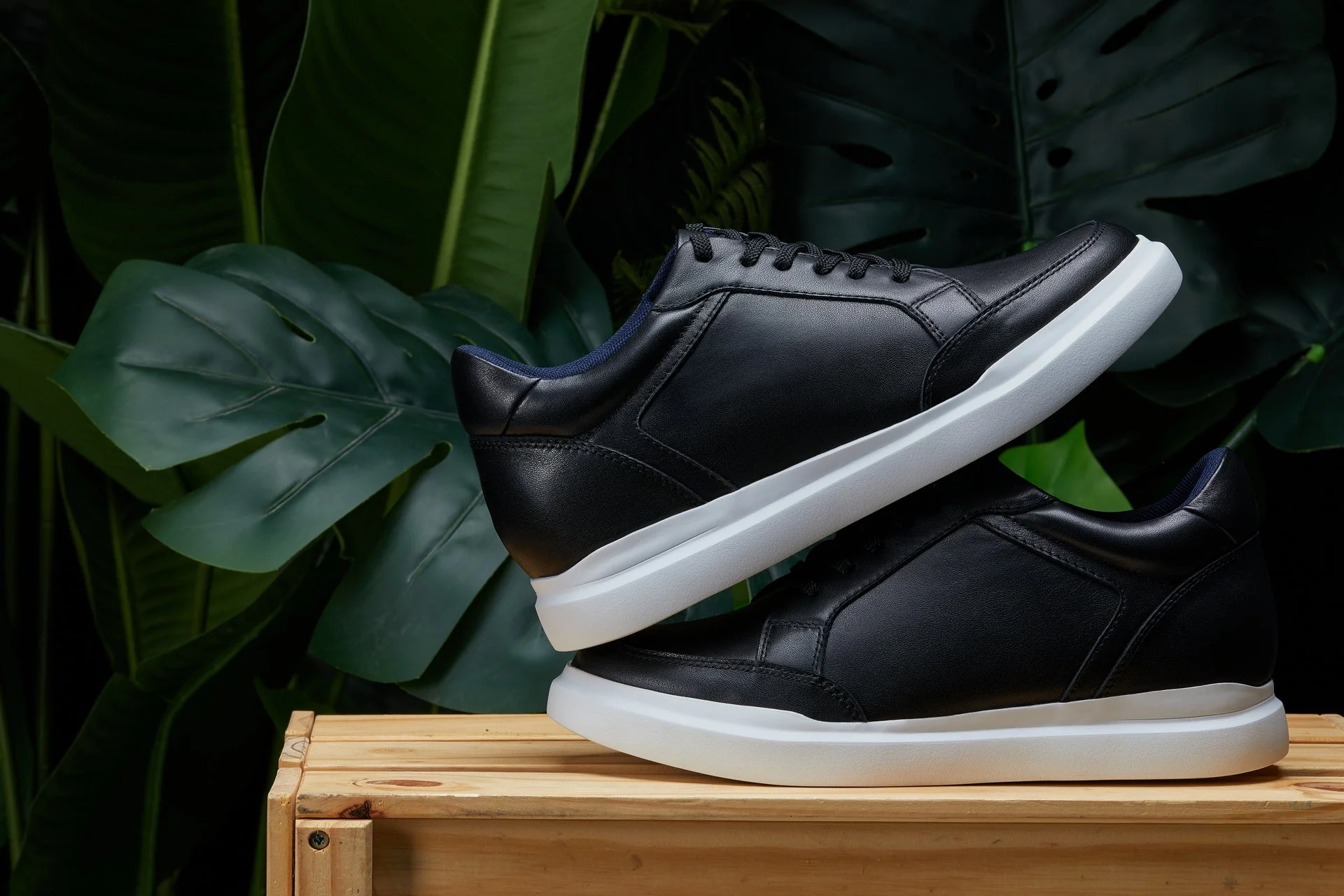 J1562 - 2.6 Inches Taller (Black) - Men's Sneakers - Image 7