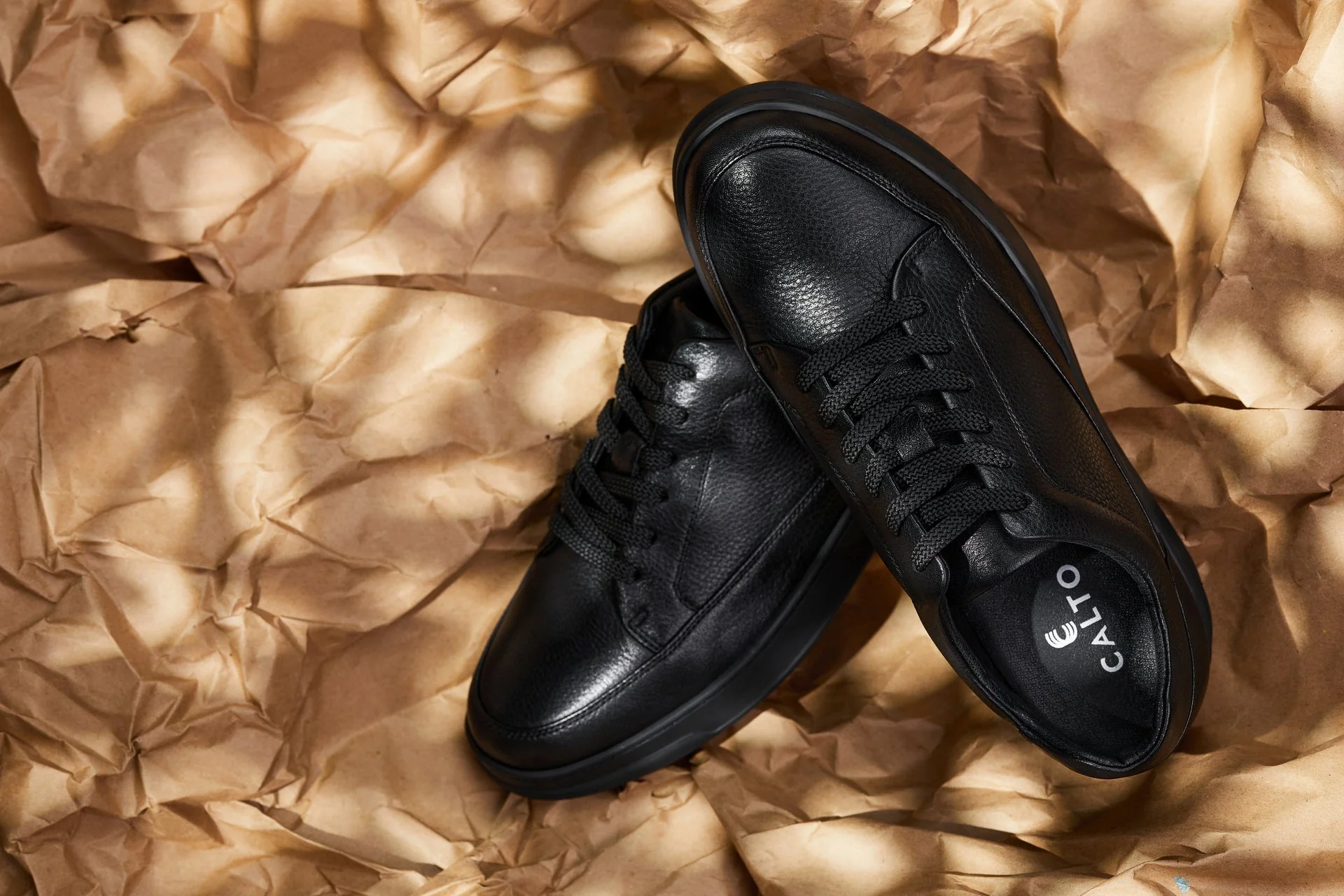 Y7111 - 2.6 Inches Taller (Black) - Elevated Pebble Grain Leather Men's Sneakers - Image 7
