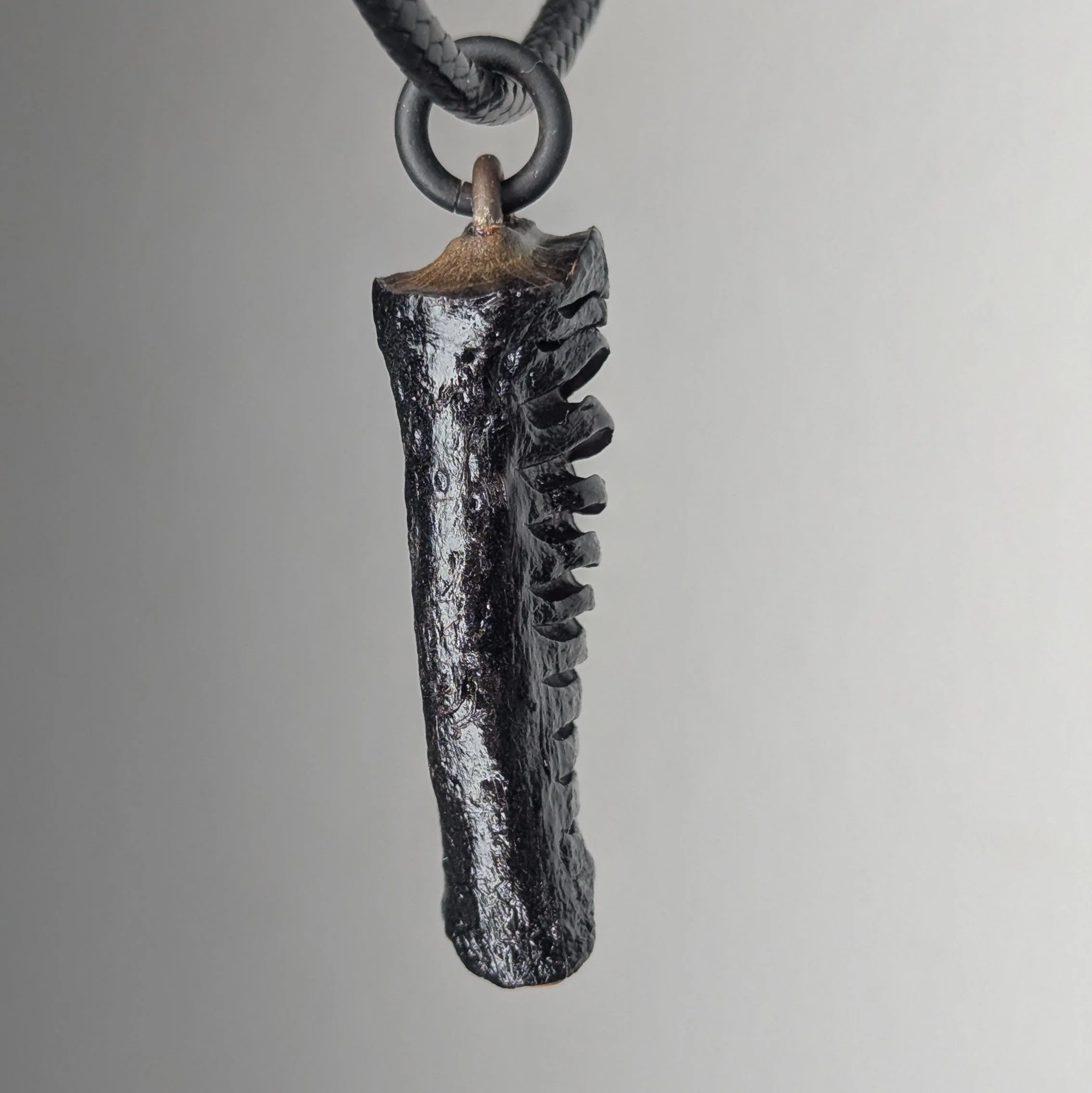 Calyra Pendant Necklace - Image 2