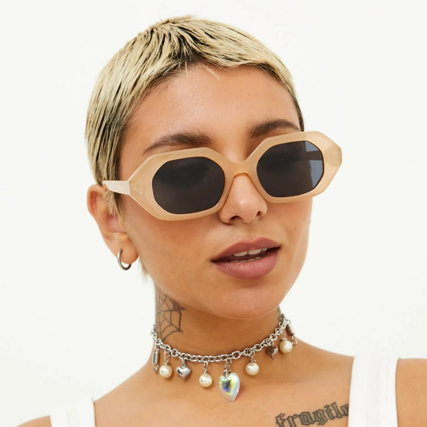 Geometric Unisex Sunglasses - Nude - Image 4