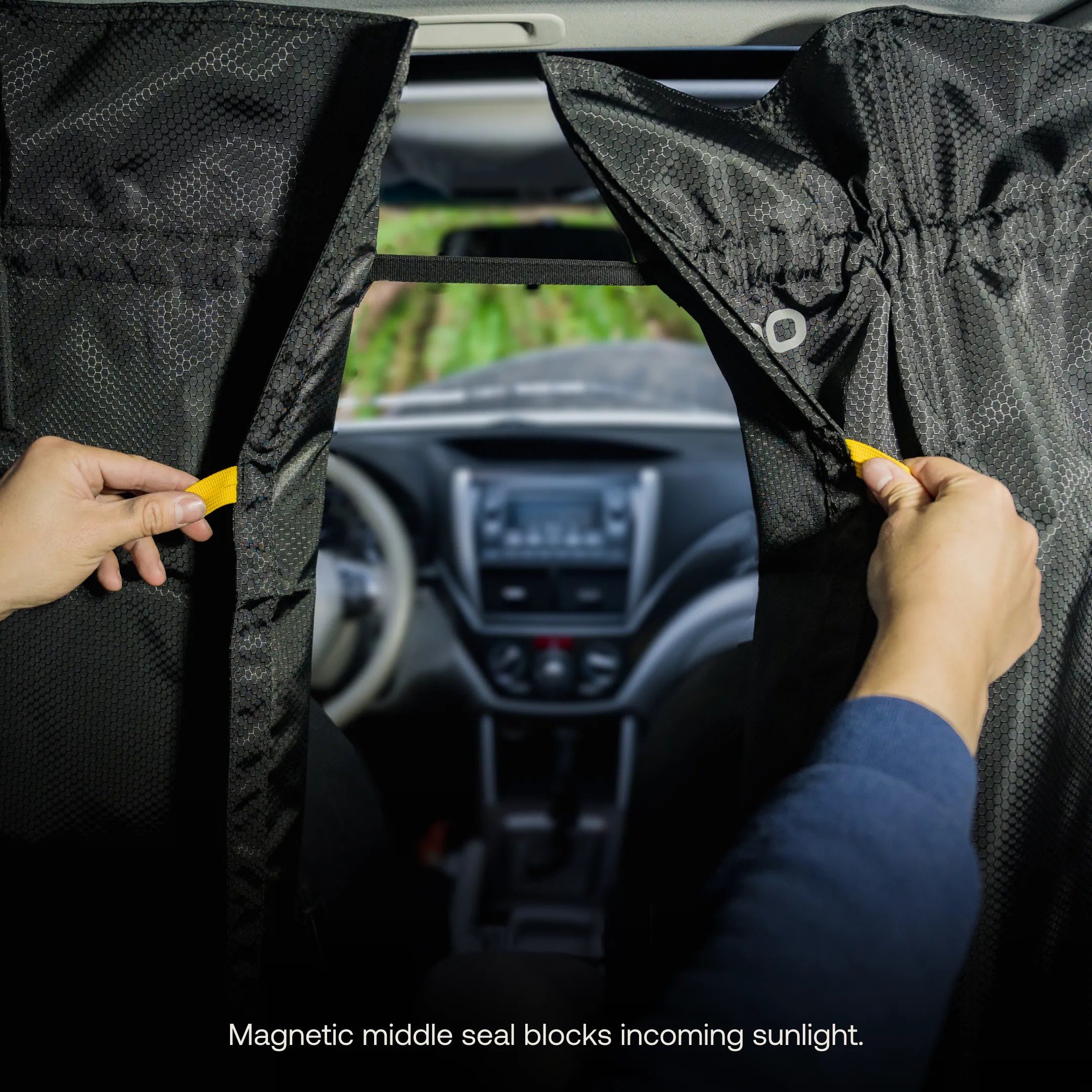 Car Privacy Curtain - Image 2