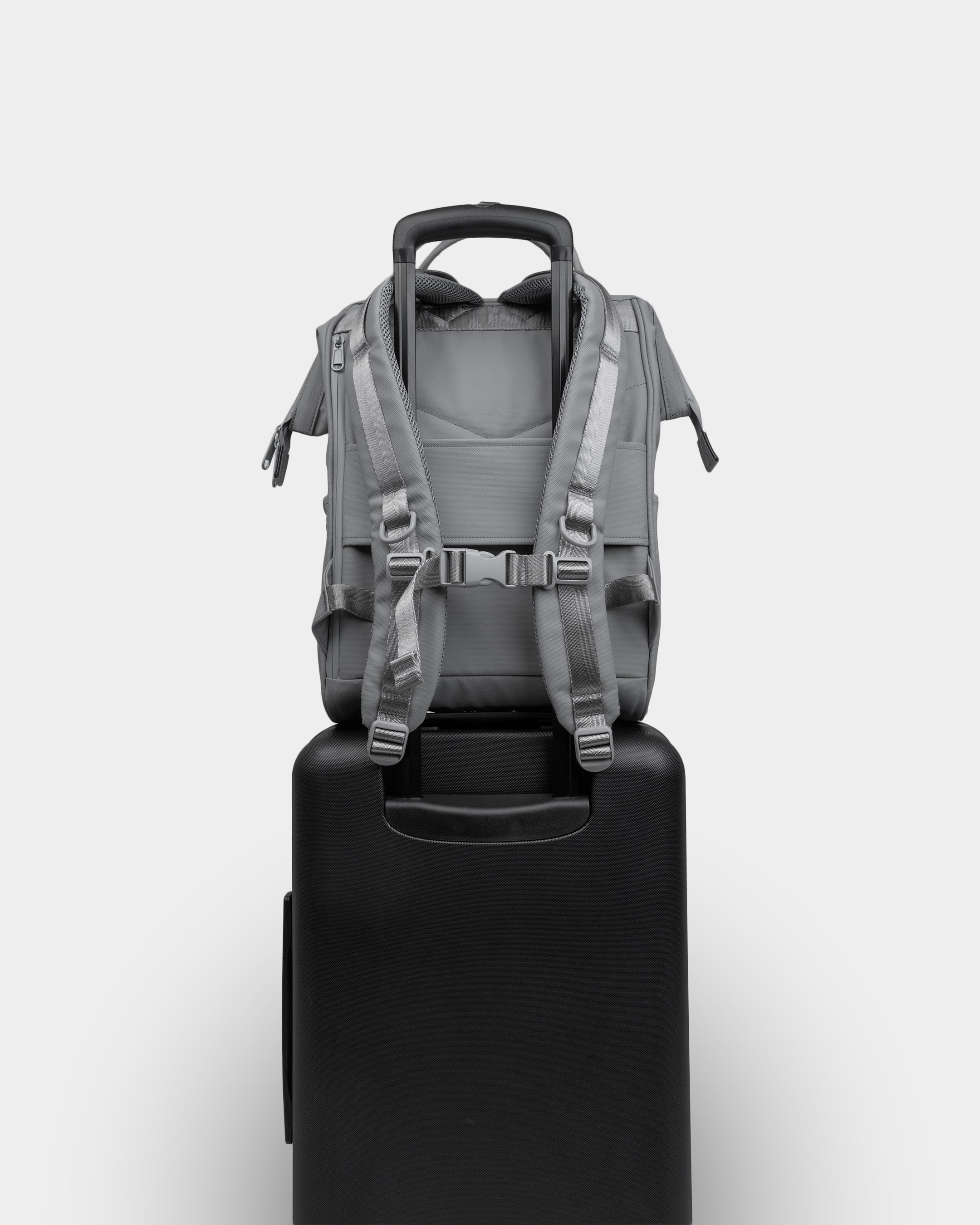 Cascade 21L Backpack - Standard - Image 65