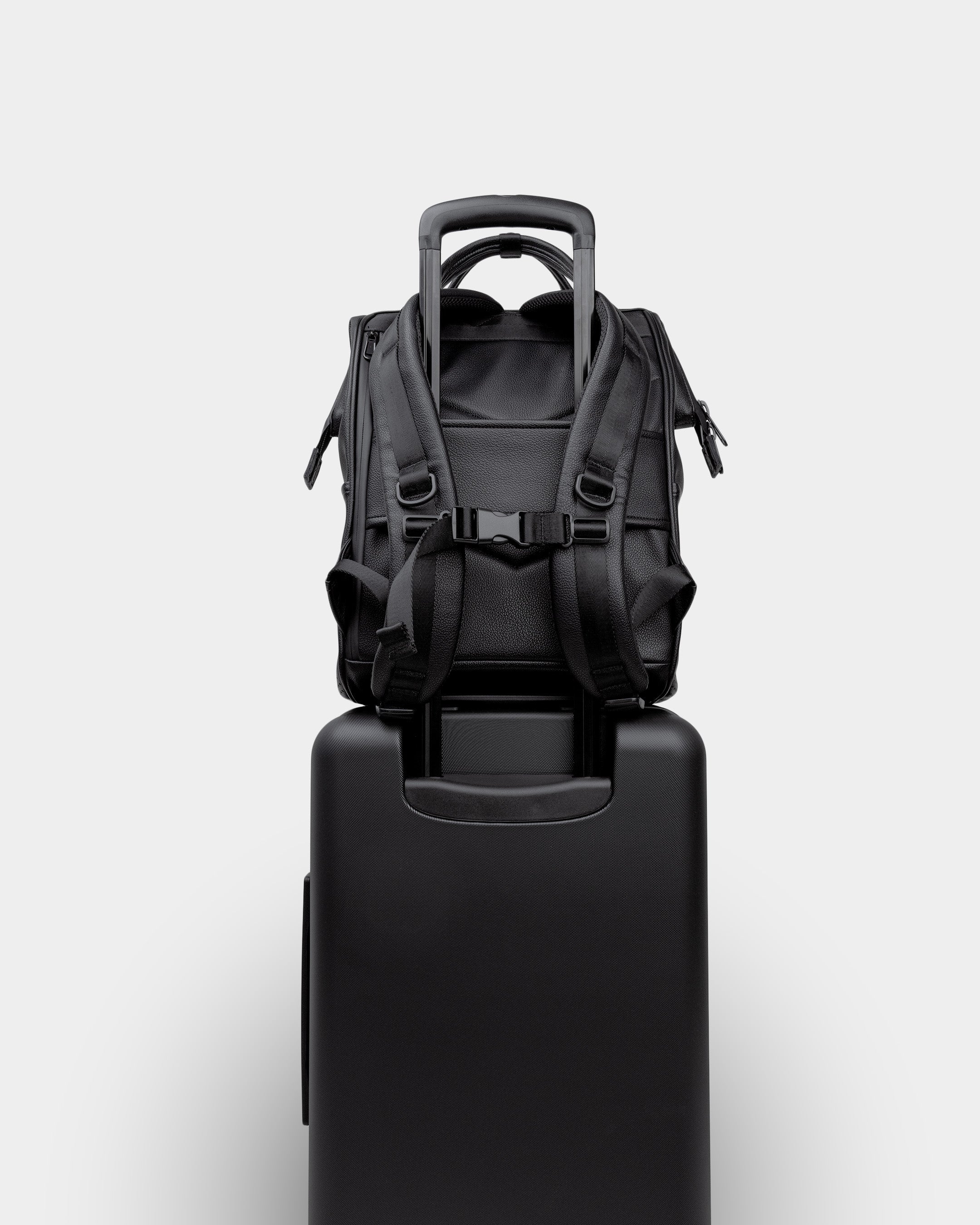 Cascade 21L Backpack - Standard - Image 78