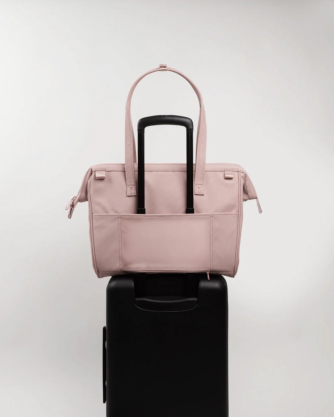 Cascade Tote Stylish Everyday Carry Bag - Image 11