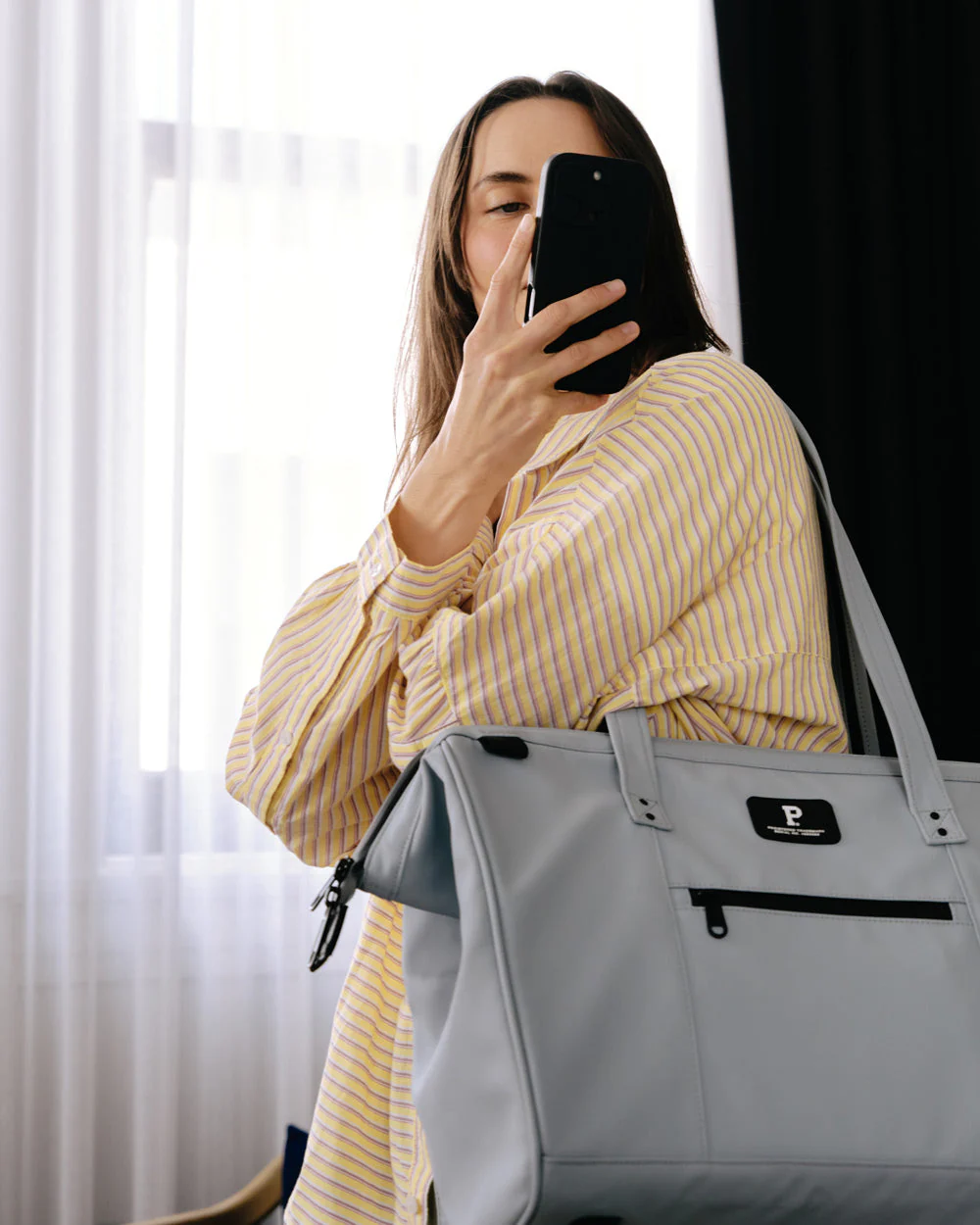 Cascade Tote Stylish Everyday Carry Bag - Image 15