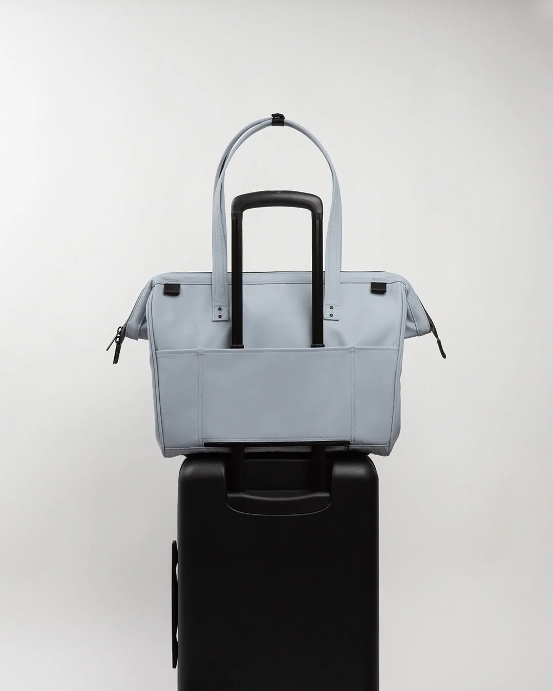 Cascade Tote Stylish Everyday Carry Bag - Image 17
