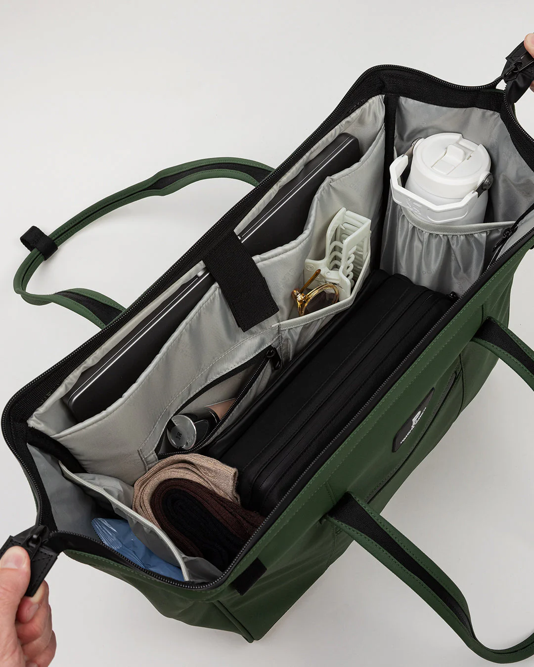 Cascade Tote Stylish Everyday Carry Bag - Image 30