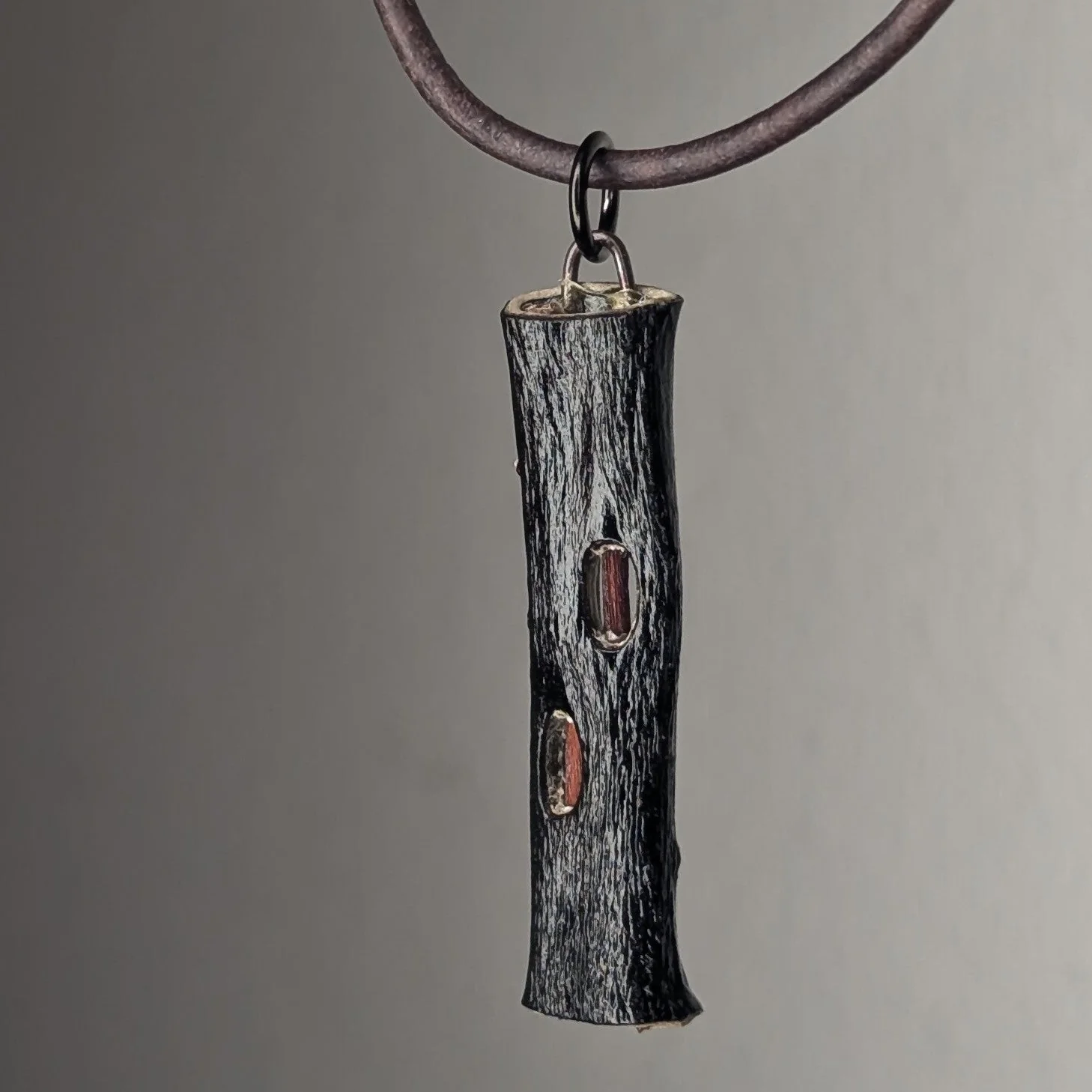Chordis Pendant Necklace - Image 3