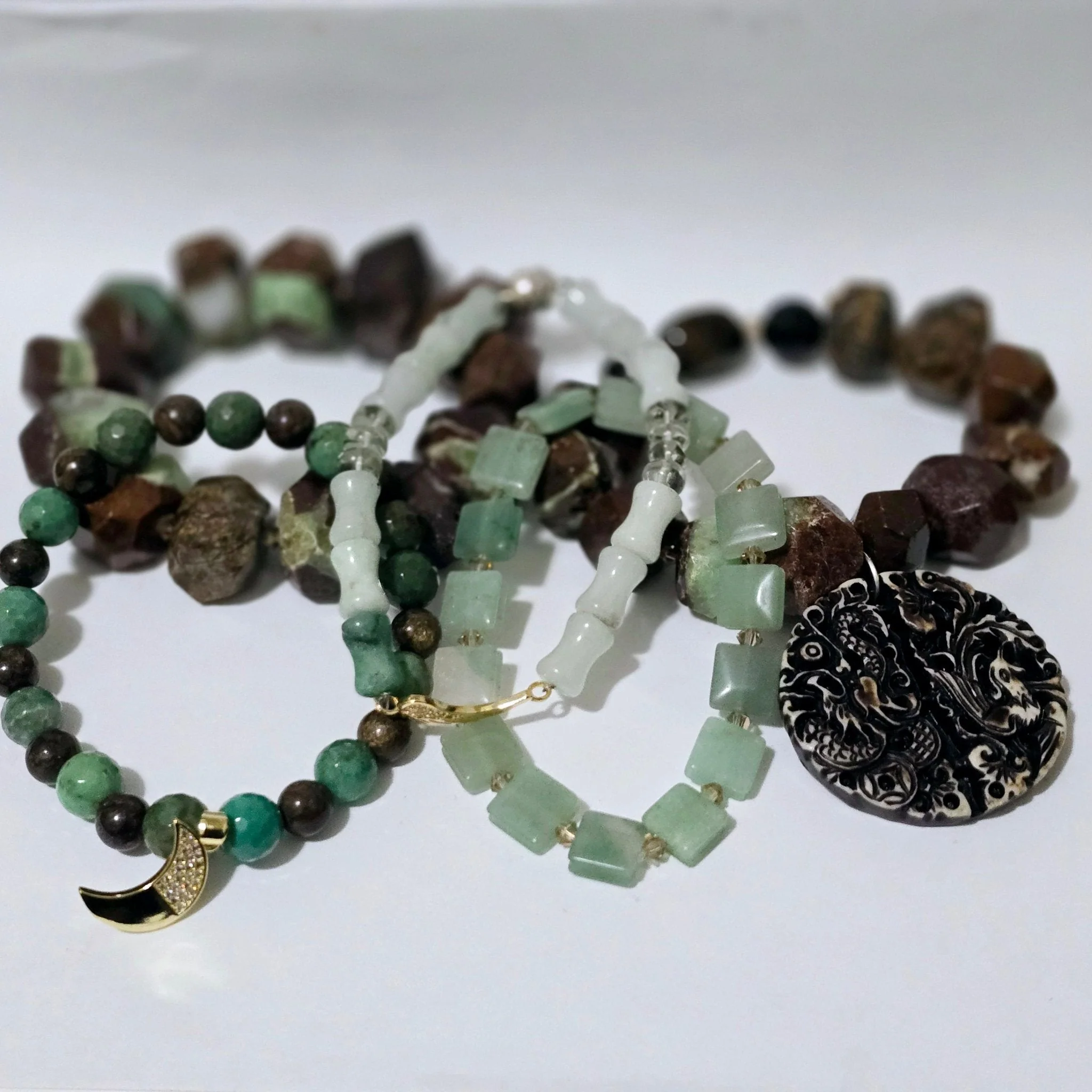 Chrysoprase and Jade Bracelet Set - Image 4