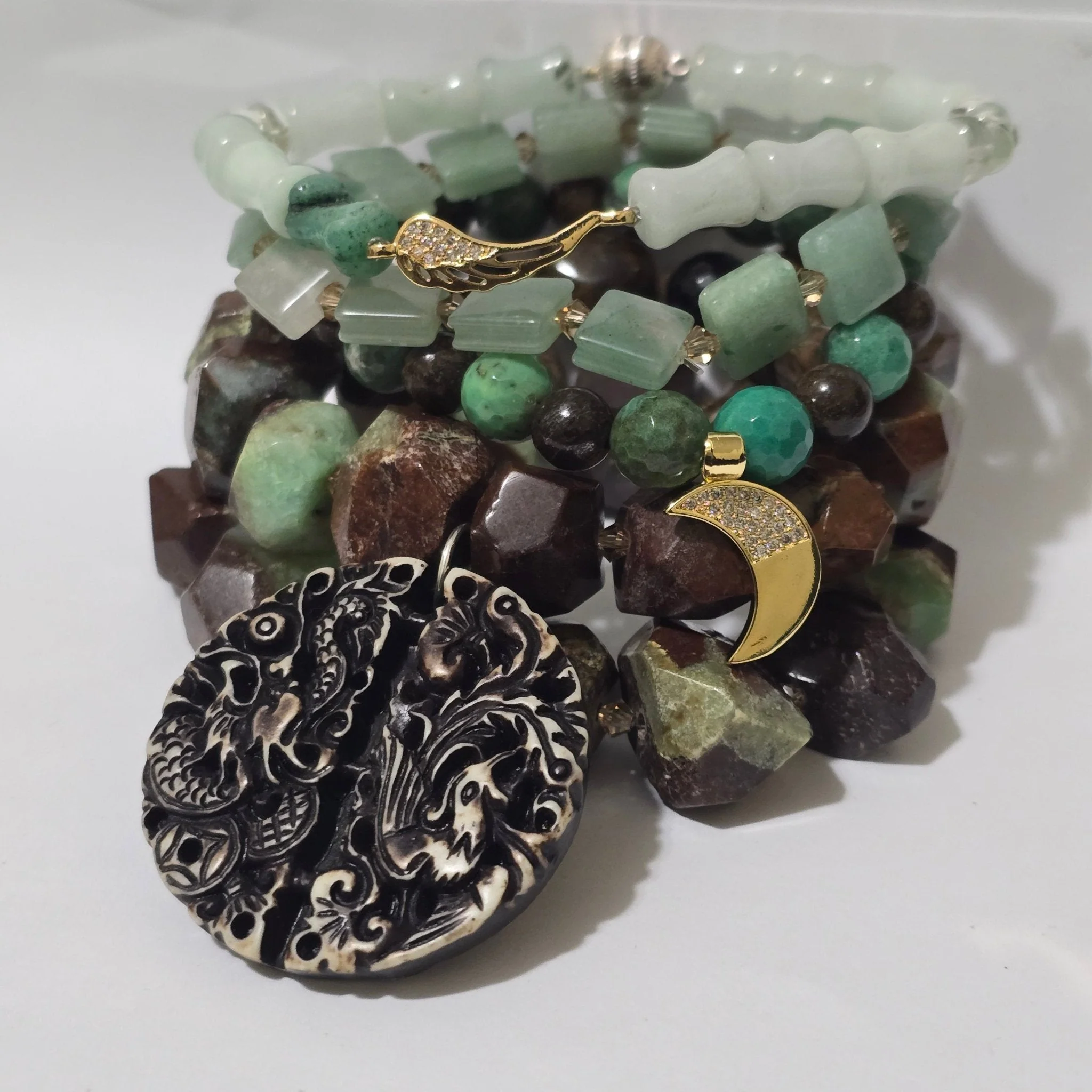 Chrysoprase and Jade Bracelet Set - Image 6