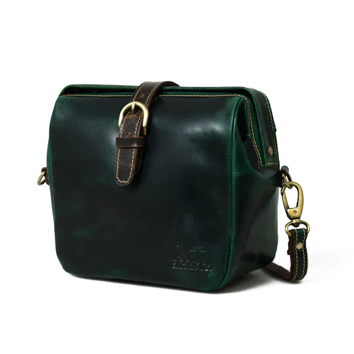 City Explorer Crossbody - Image 5