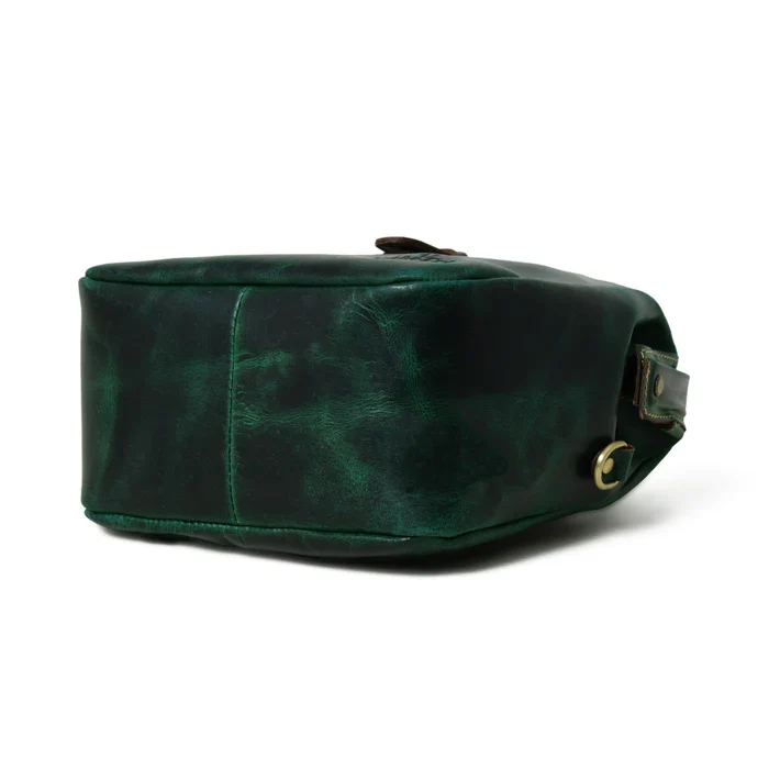 City Explorer Crossbody - Image 6