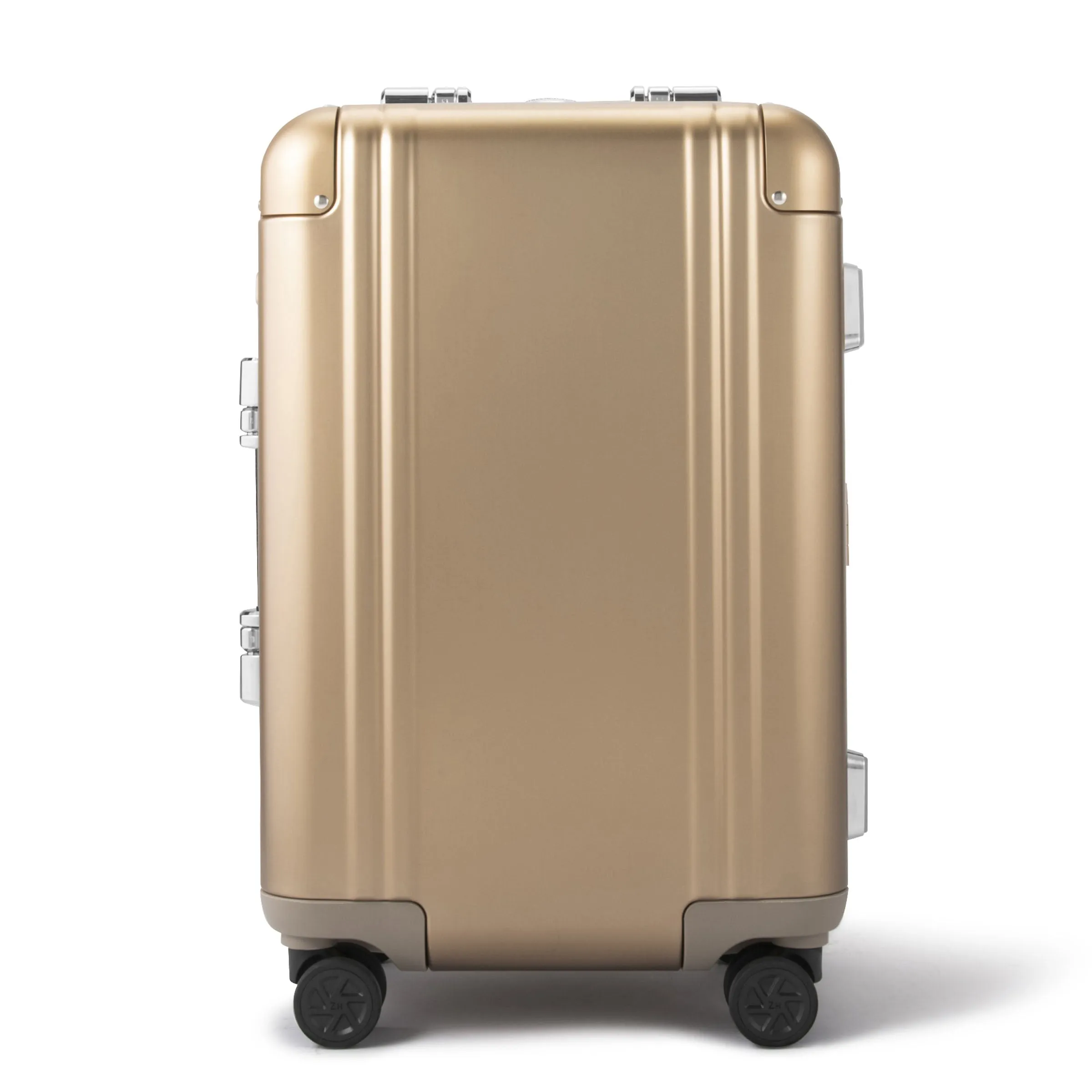 Classic Aluminum 3.0 International Carry-on 33L - Image 12