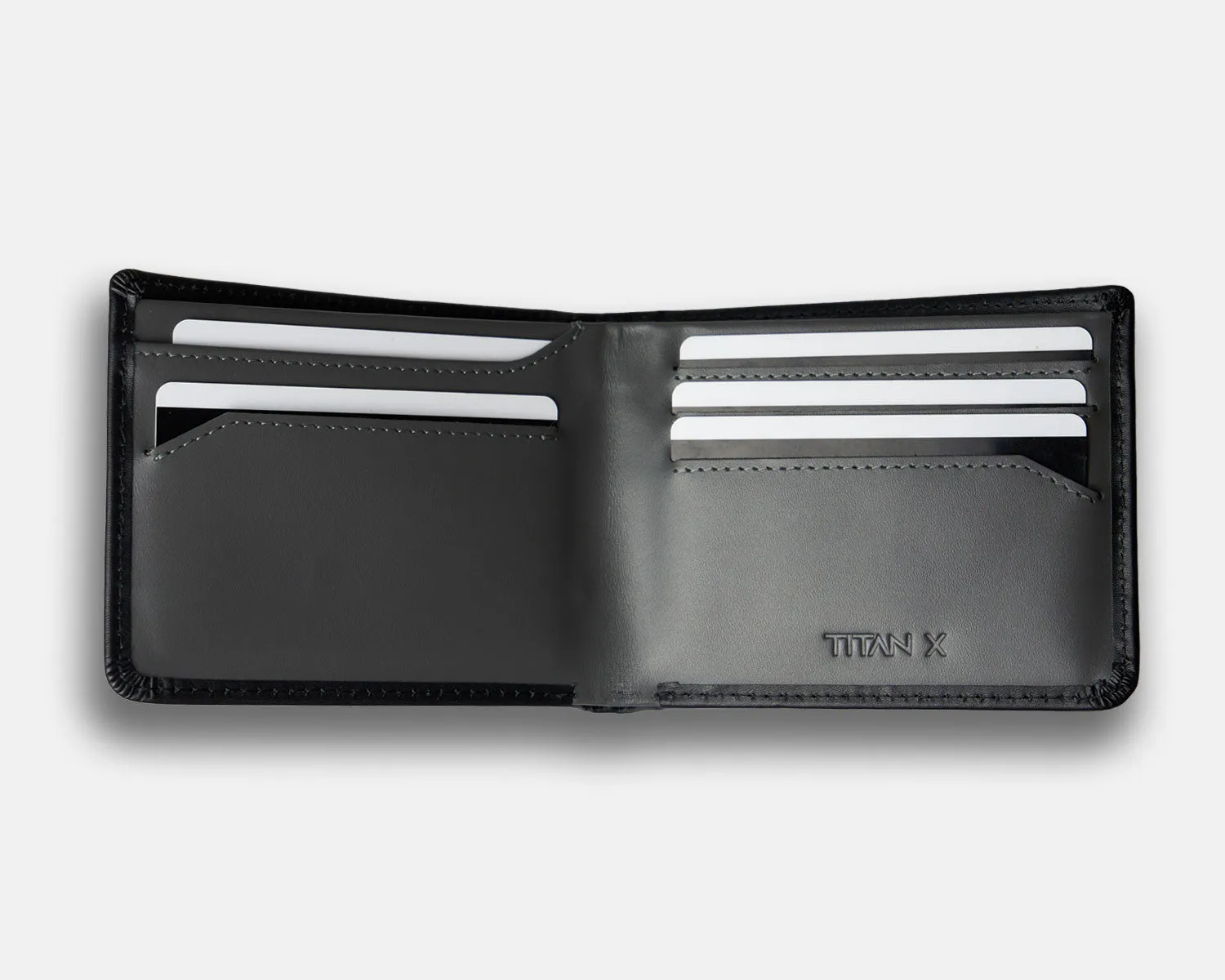 Classic Edition Bifold Men's Wallet - Image 12