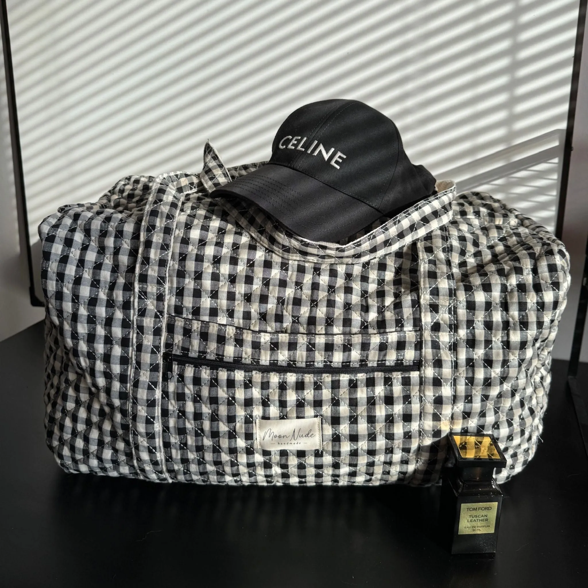 Classic Large Duffel Bag - Image 3
