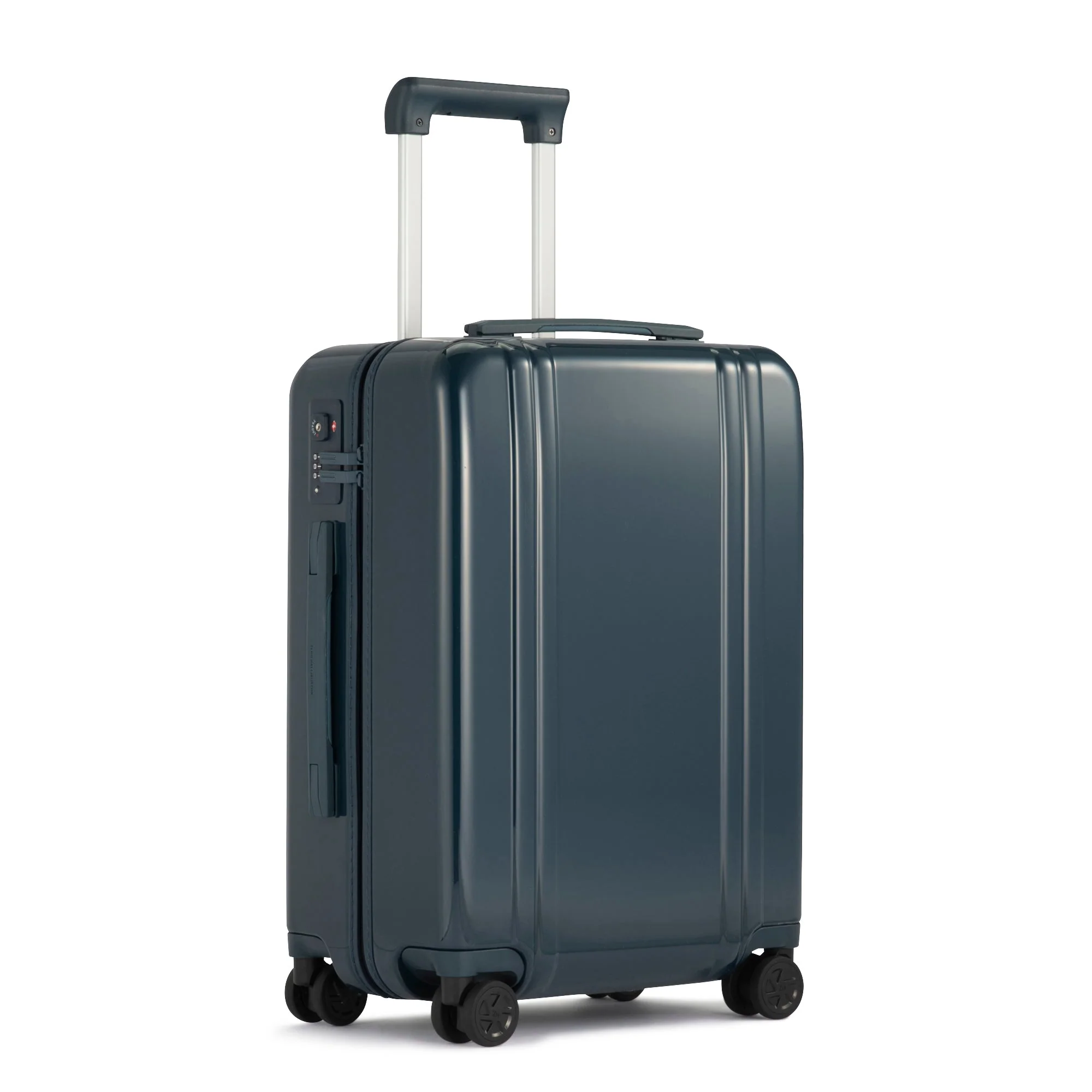 Classic Lightweight 4.0 |  Continental Carry-On 37L - Image 14