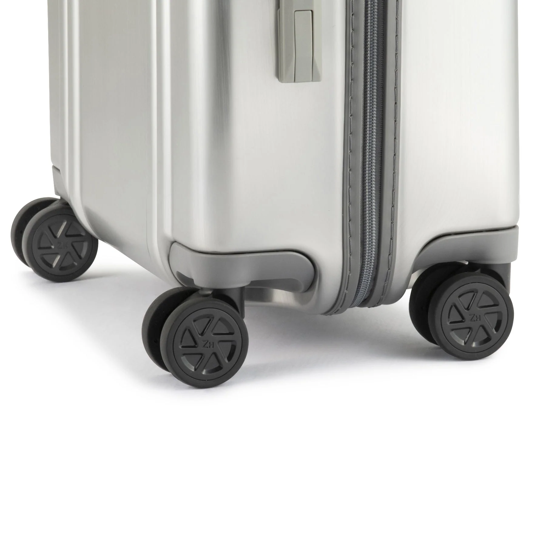 Classic Lightweight 4.0 |  Continental Carry-On 37L - Image 33