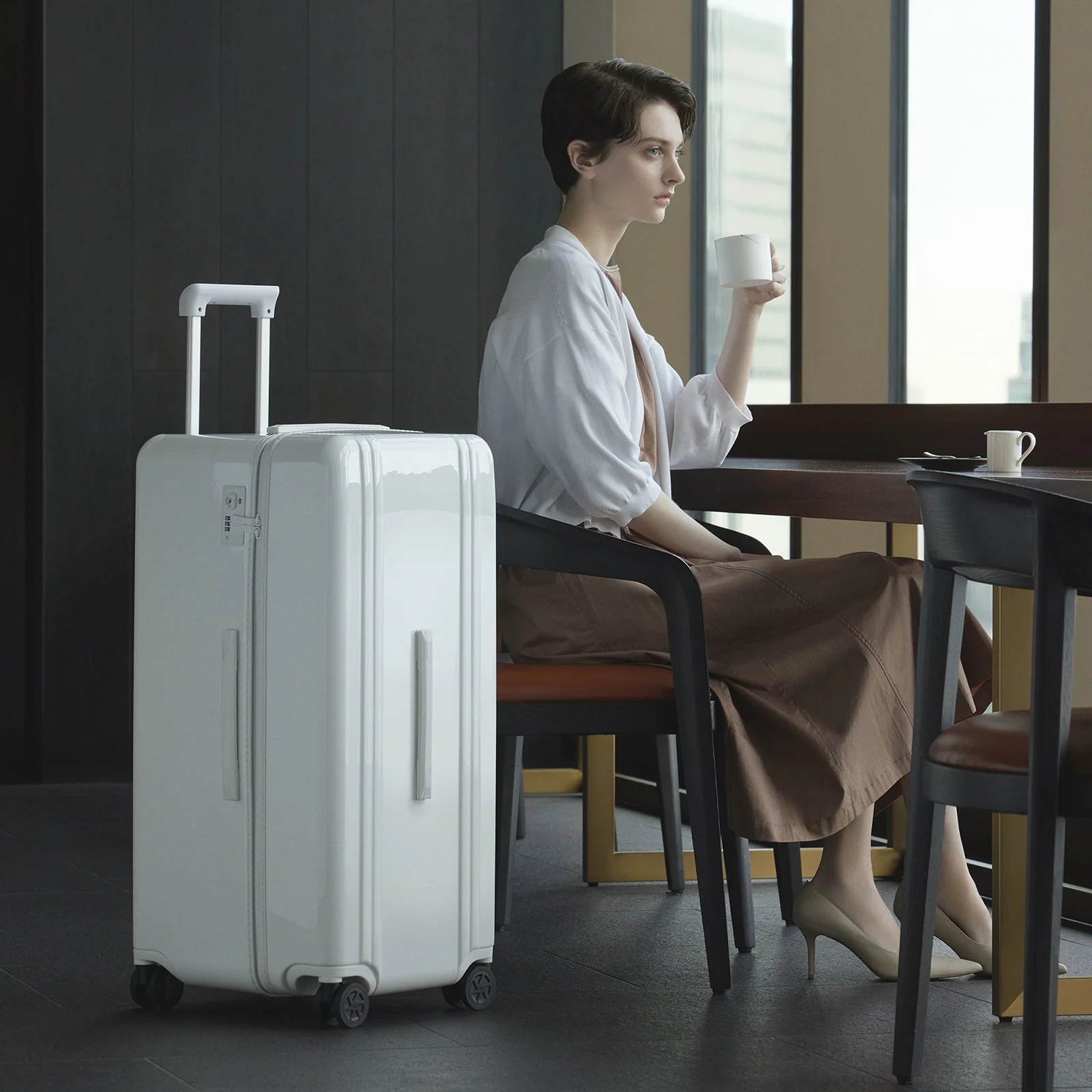 Classic Lightweight 4.0 |  Portable Trunk 99L - Image 2