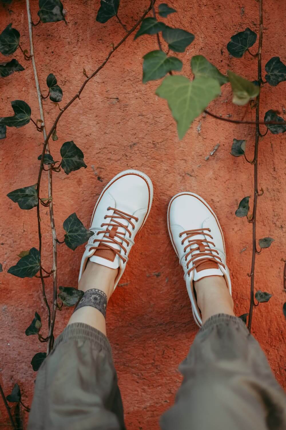 Classic Walker Grounding Shoes • White Leather - Image 9