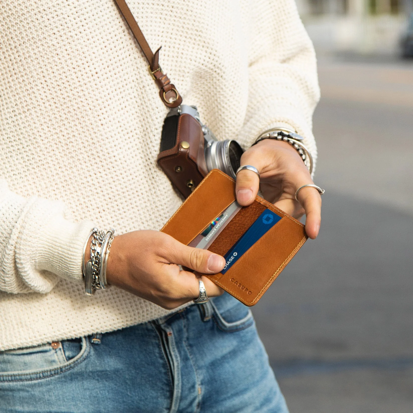 Compact Bifold - Natural - Image 4