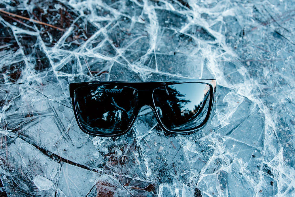 Delta Z87 Gloss Black/Smoked Lens Polarized - Image 2