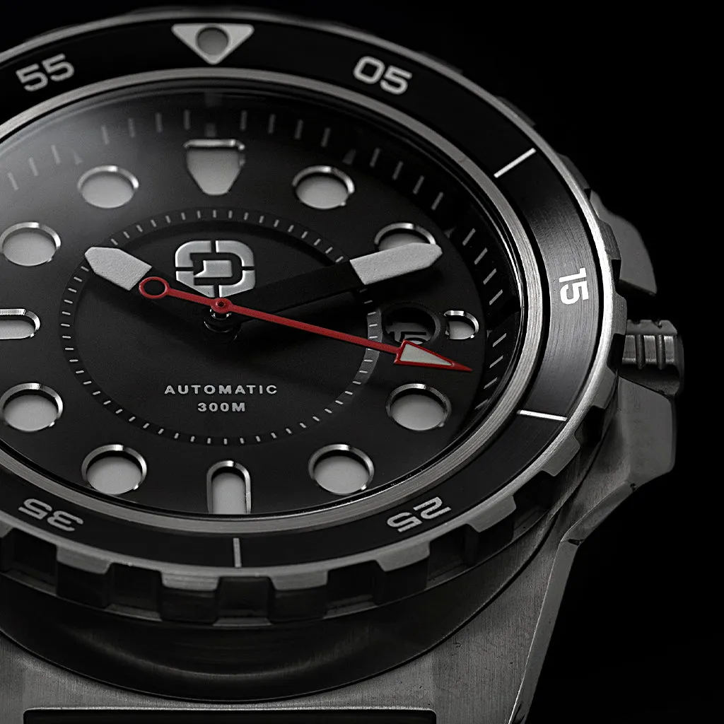 DV-02 - Automatic Dive Men's Watch with Metal Bracelet - Image 5