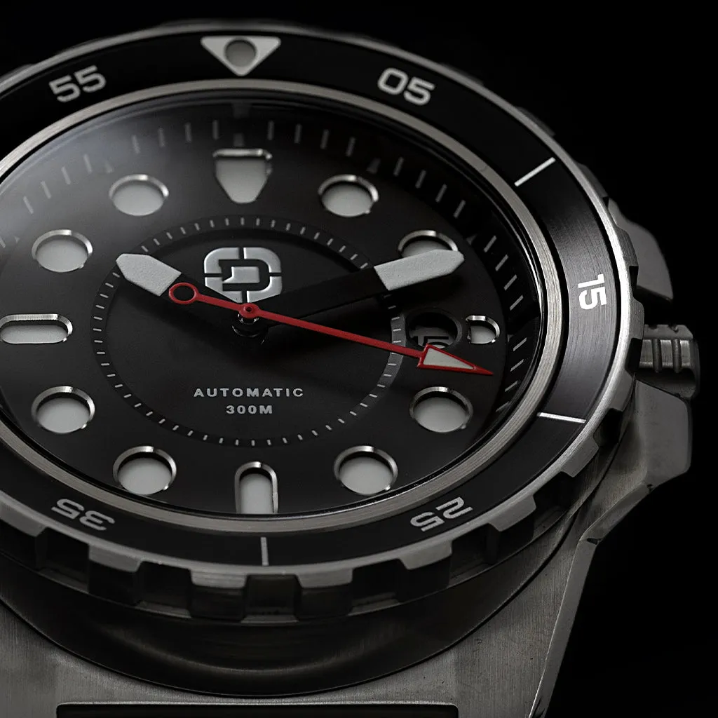 DV-02 - Automatic Dive Men's Watch with Silicone Sport Strap - Image 9