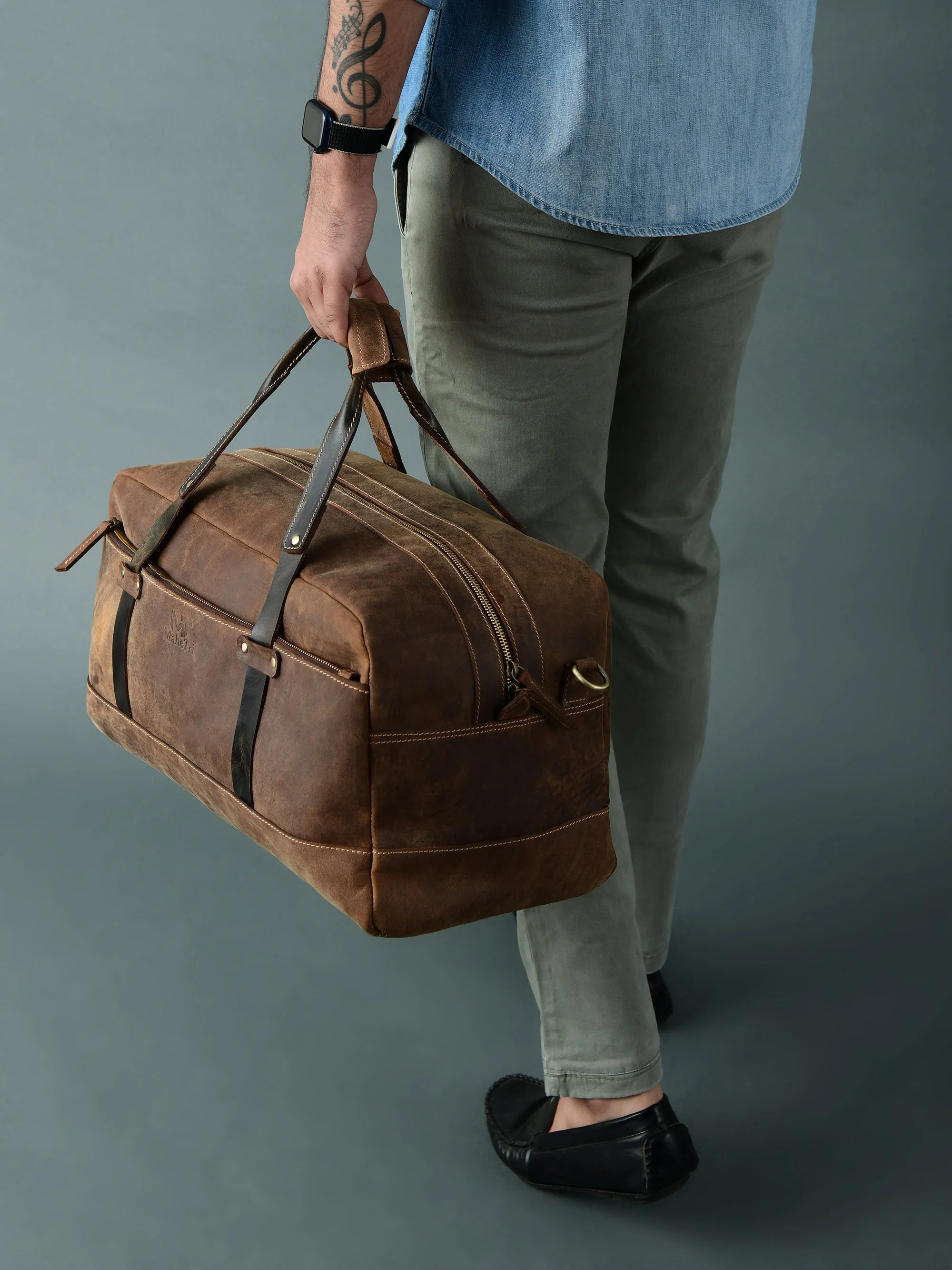 Espresso Elegance Carry on Duffle - Image 3
