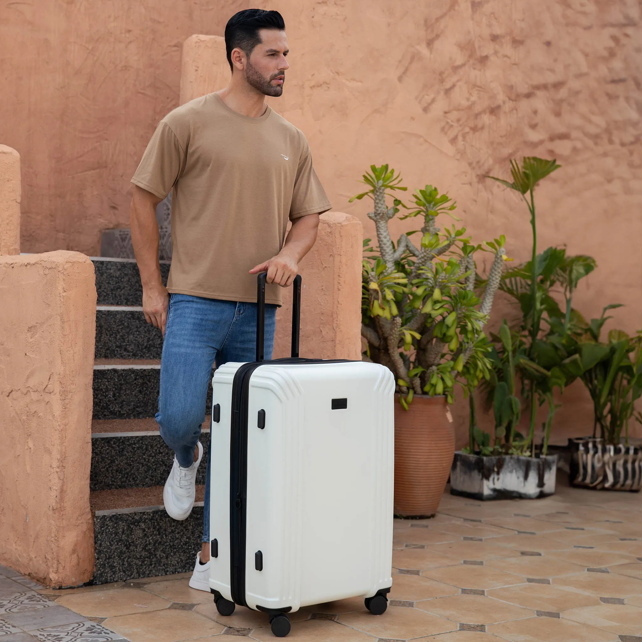 Evalyn 3 Piece Expandable Classy Luggage Set - Image 9